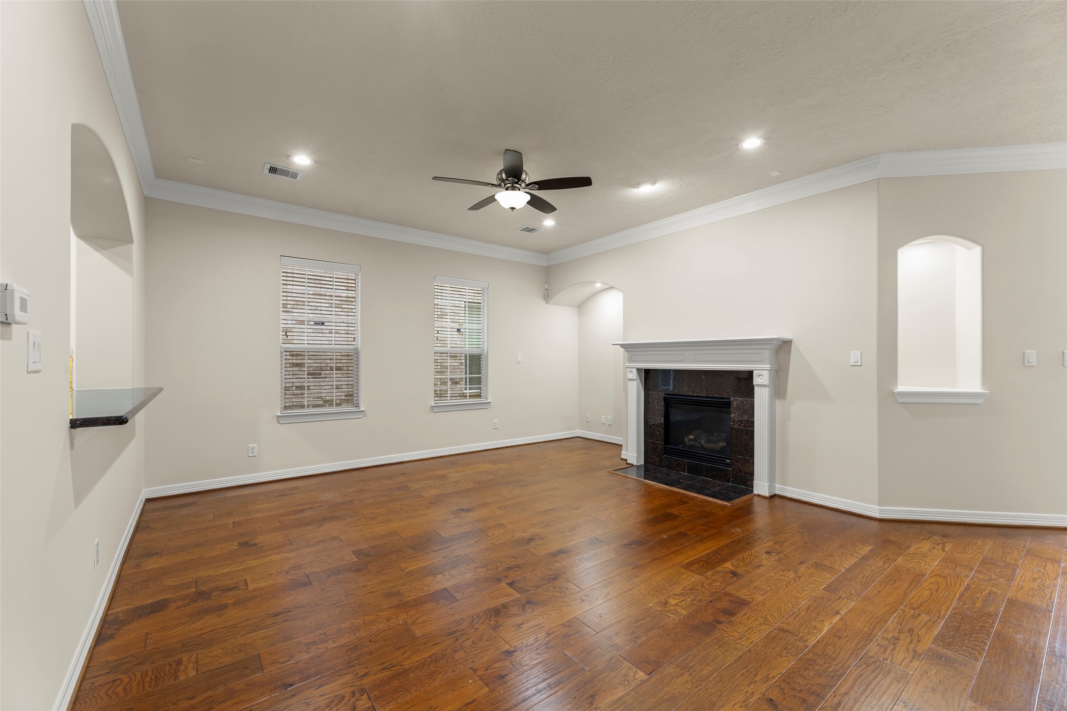 1126 Sopris Drive Property Photo 5
