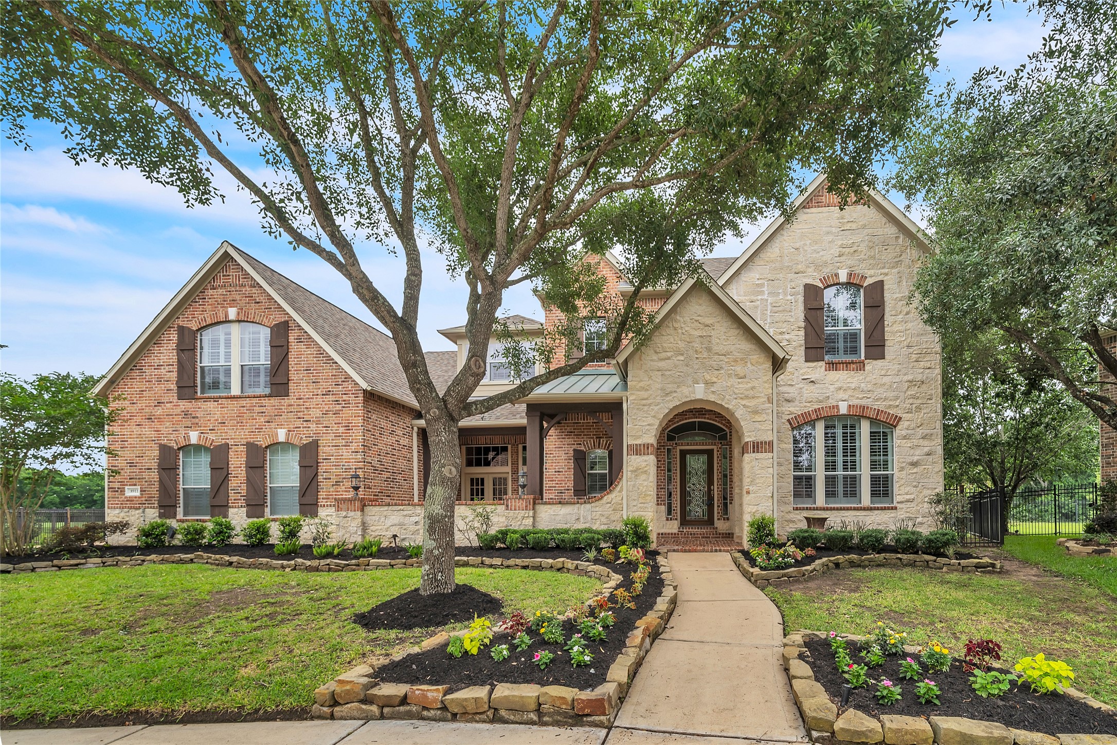 8911 Bluehaw Mdw Lane Property Photo