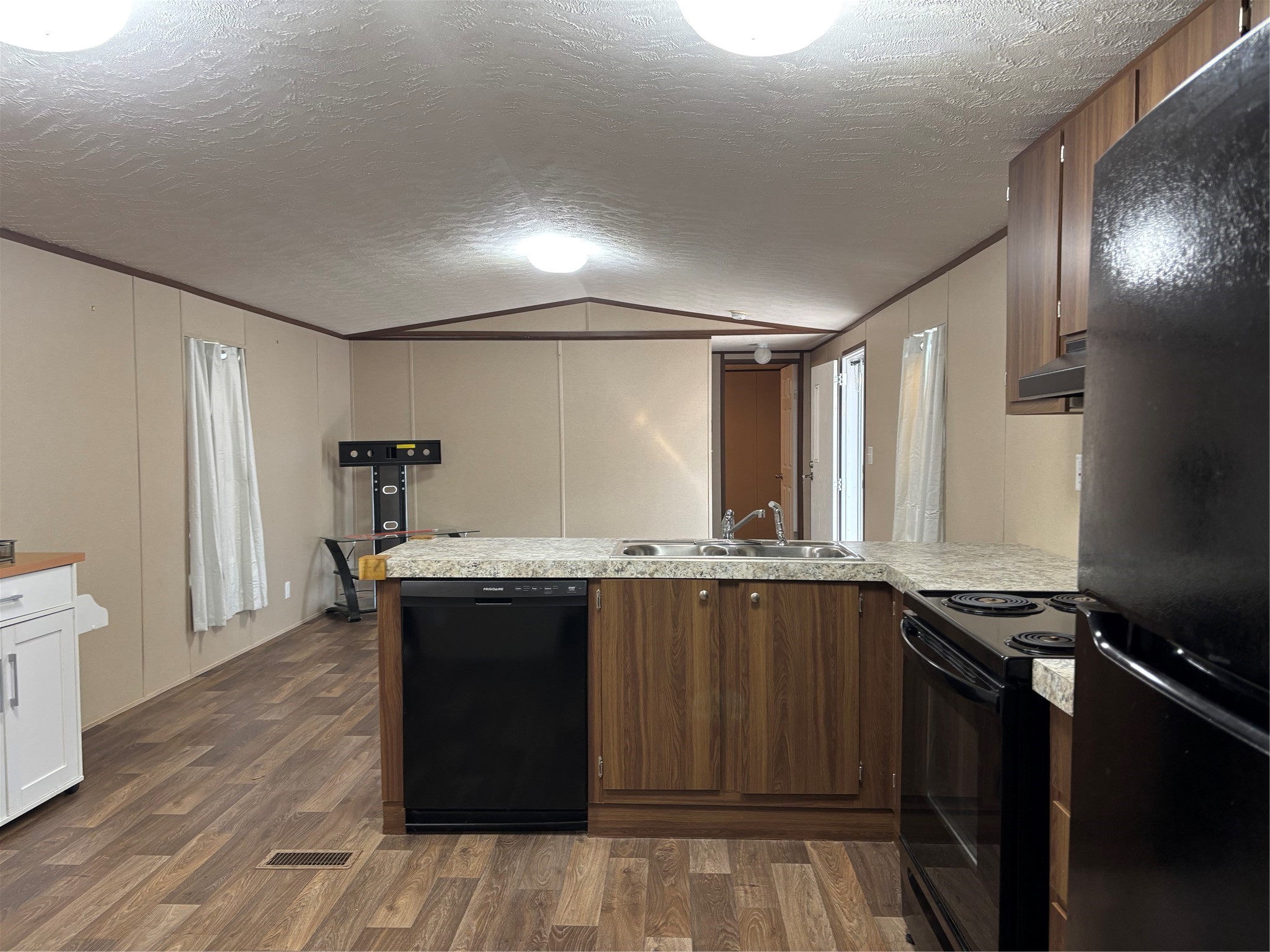 1311 Big Hawg Drive Property Photo 10