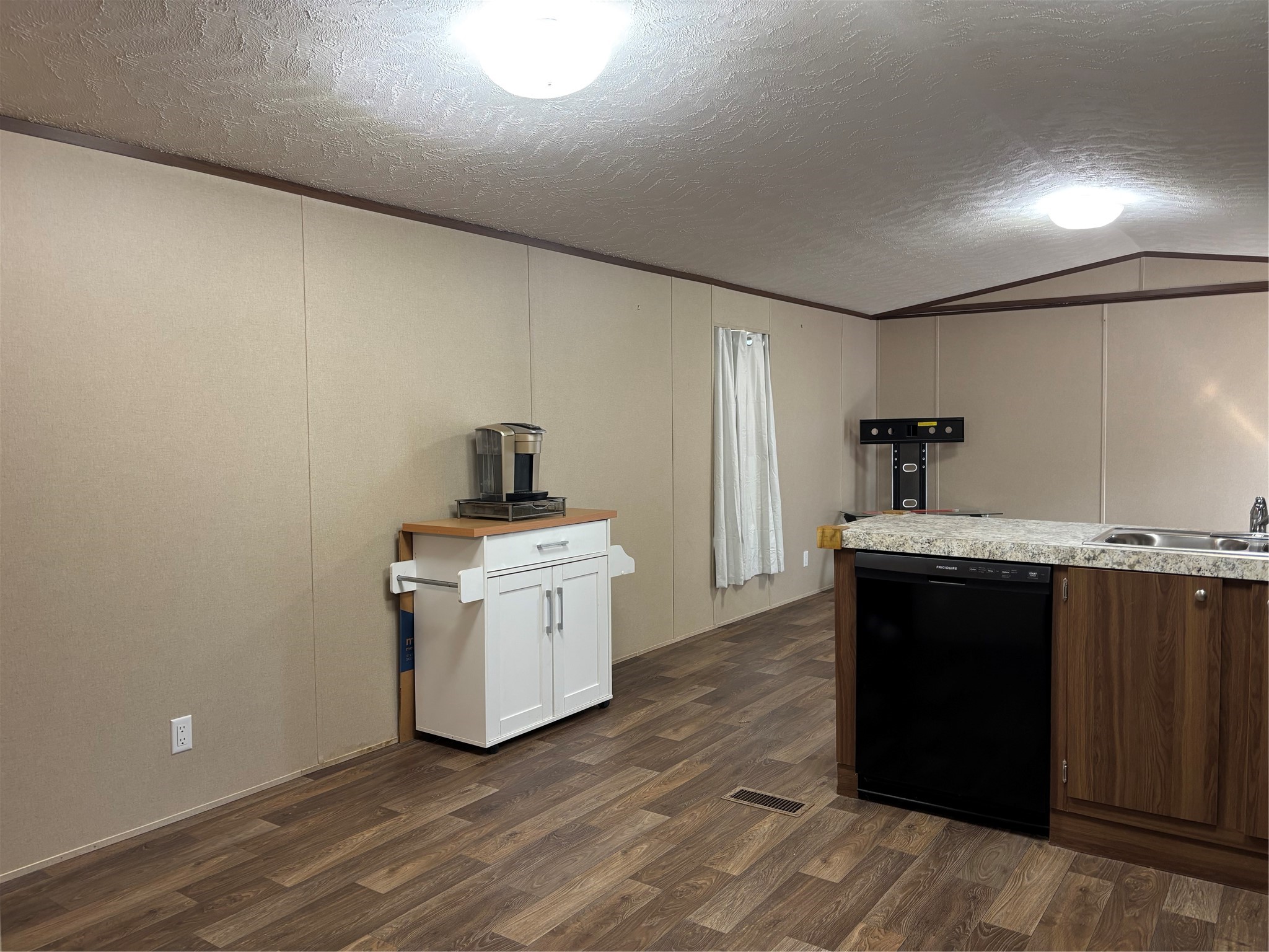 1311 Big Hawg Drive Property Photo 11