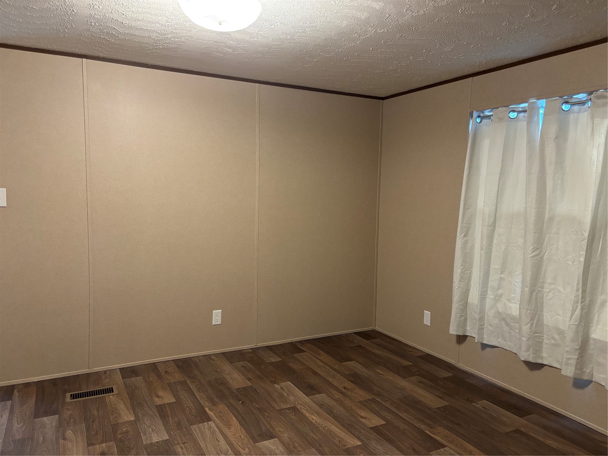1311 Big Hawg Drive Property Photo 16