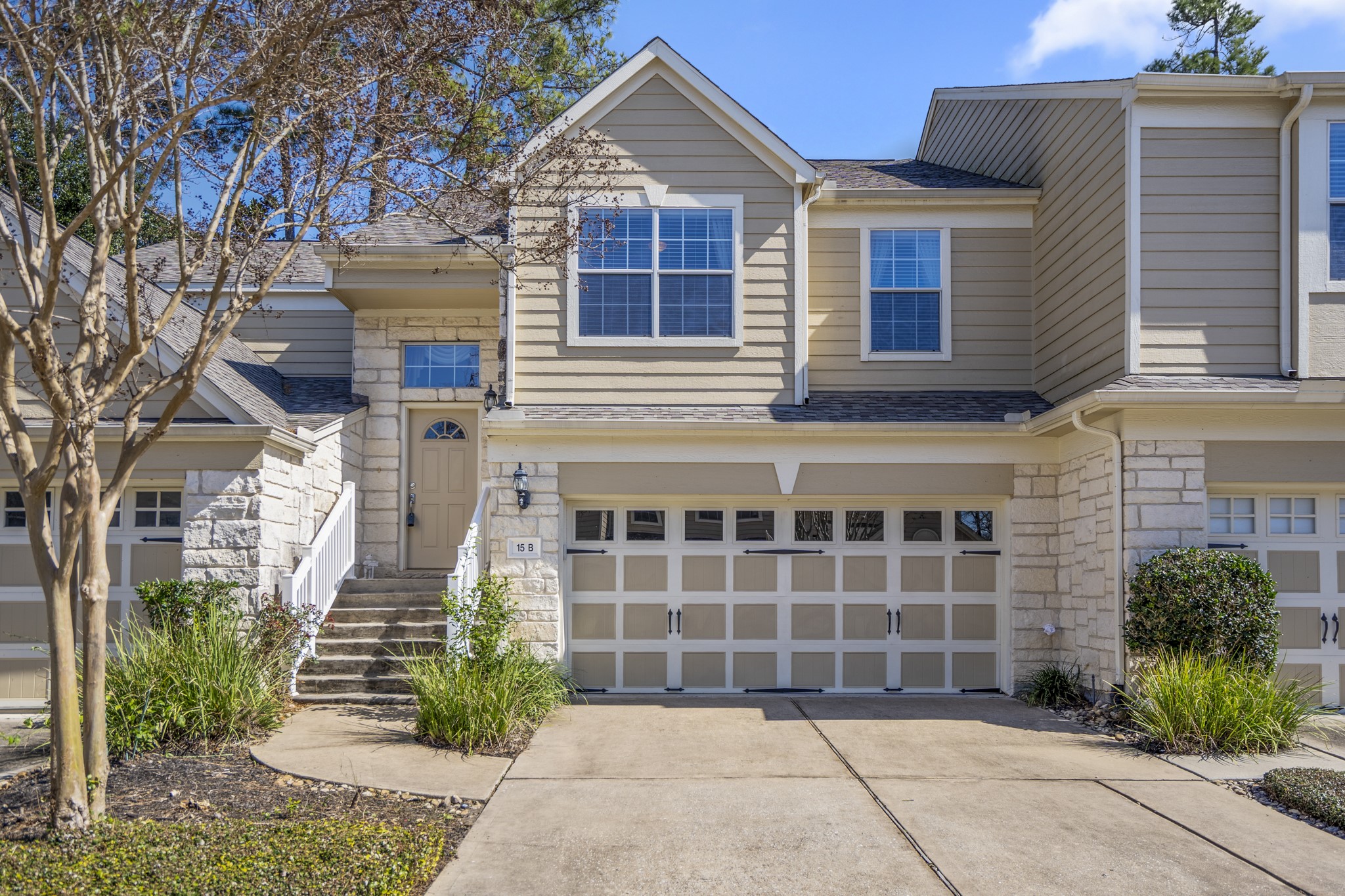 13600 Breton Ridge Street 15B Property Photo 1