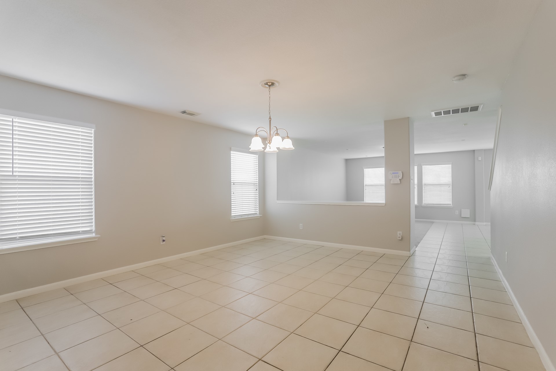 6626 Winter Mountain Lane Property Photo 5