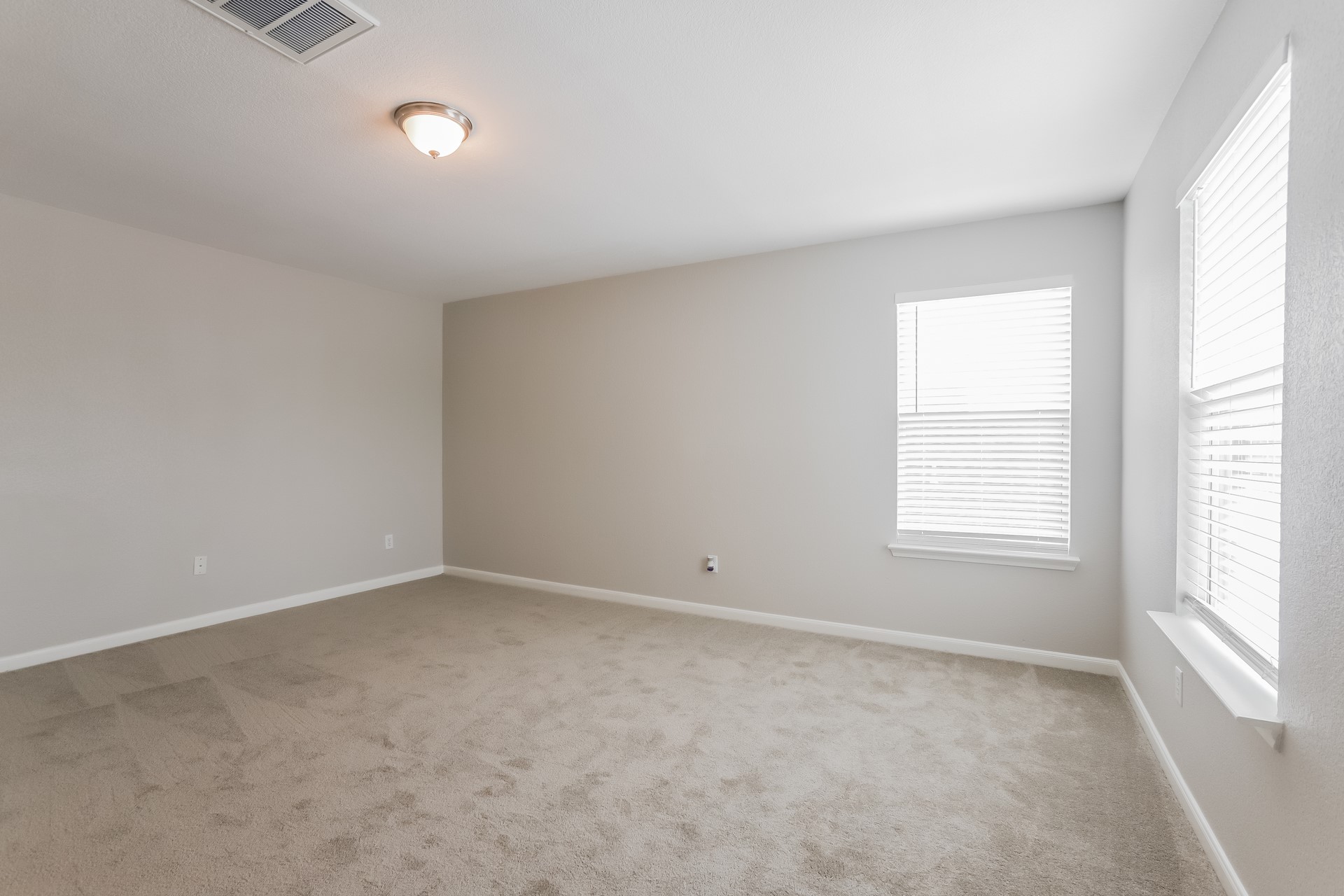 6626 Winter Mountain Lane Property Photo 13