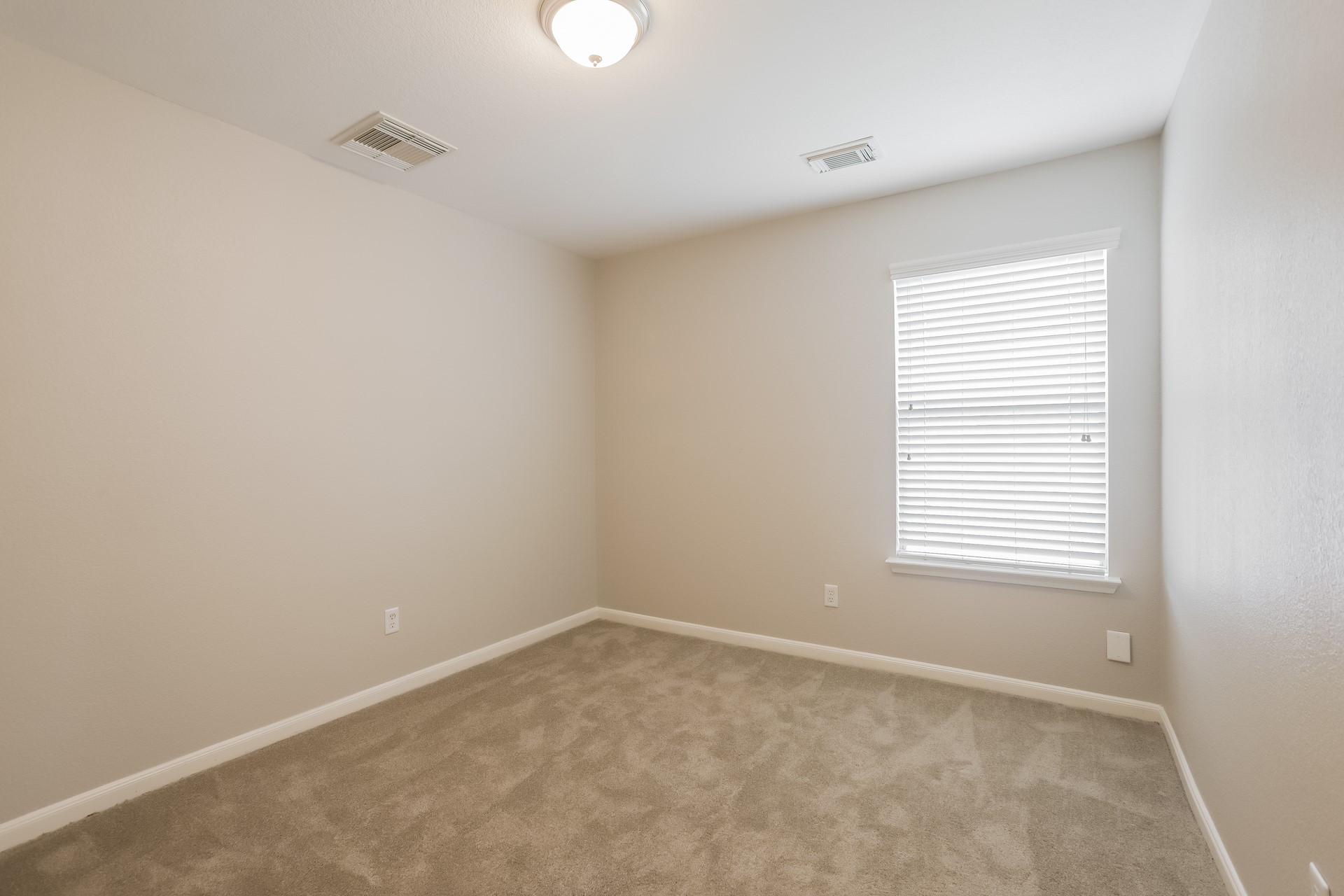 6626 Winter Mountain Lane Property Photo 14