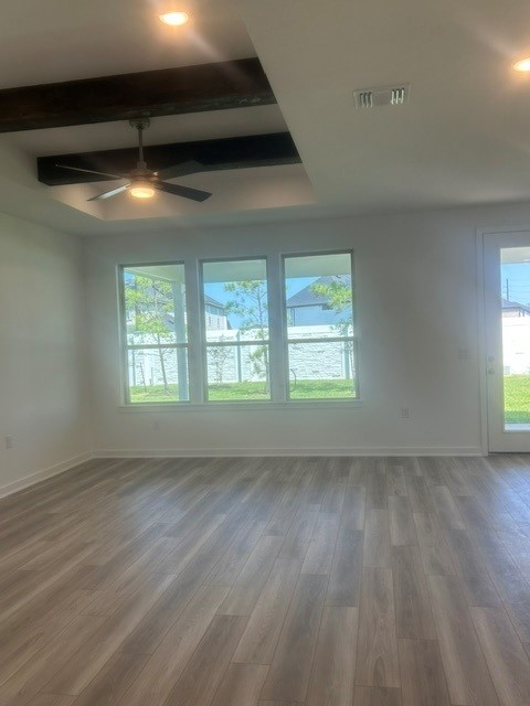 31914 Gallant Drive Property Photo 6