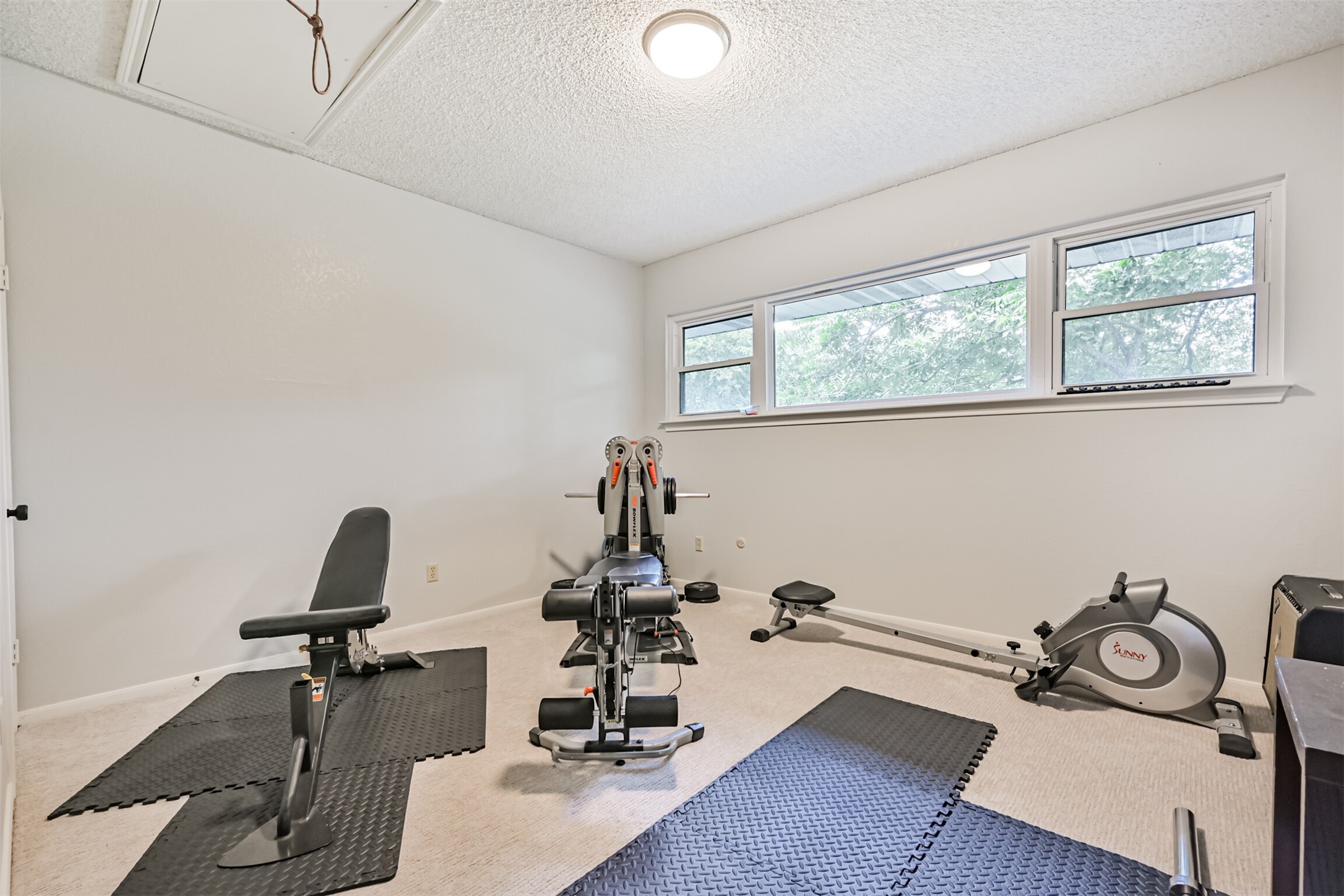 11 Haverford Lane Property Photo 39