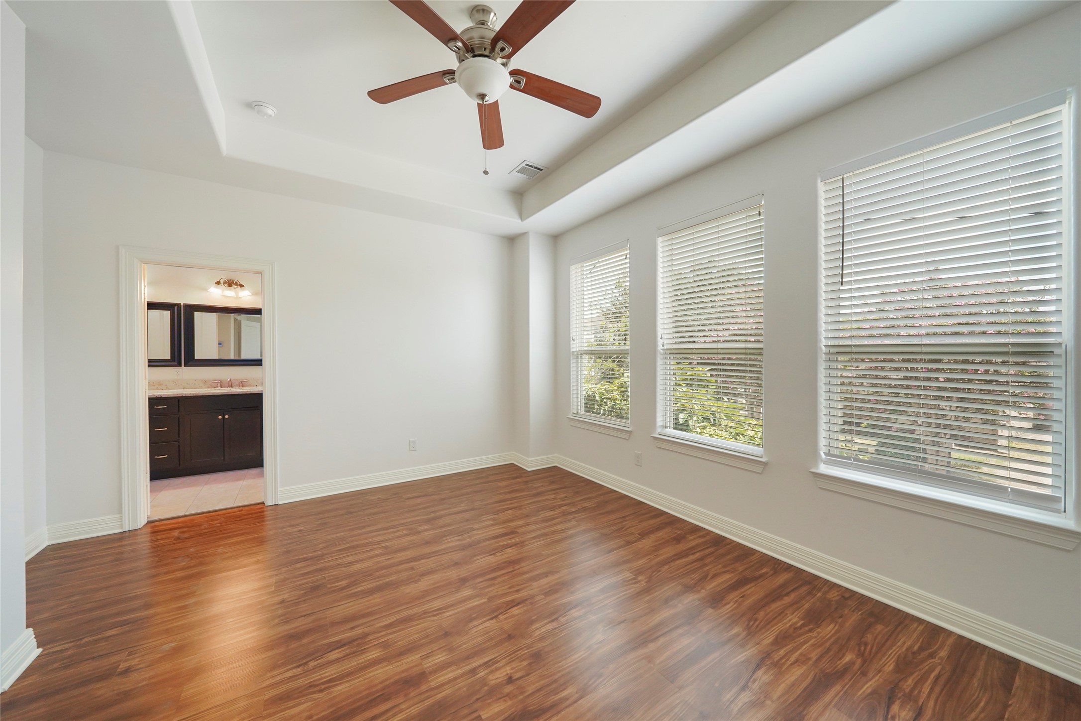 724 Link Road Property Photo 11