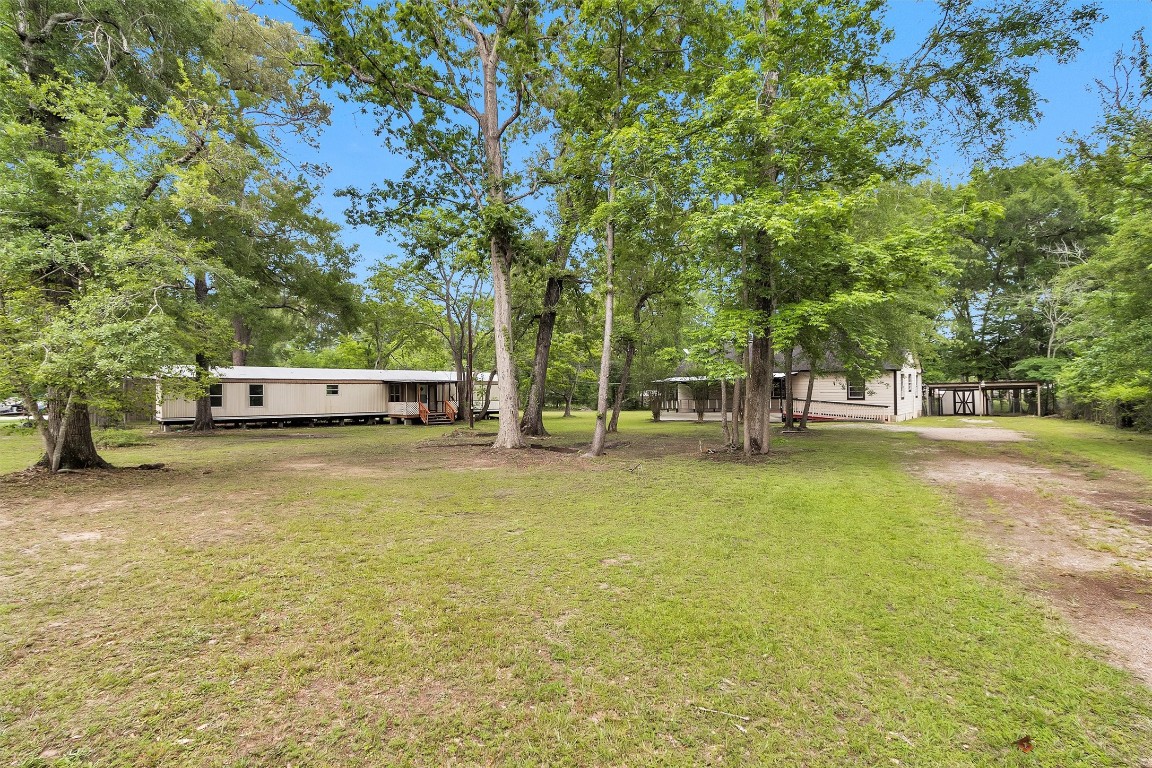 19355 Forest Lane Circle Property Photo 2