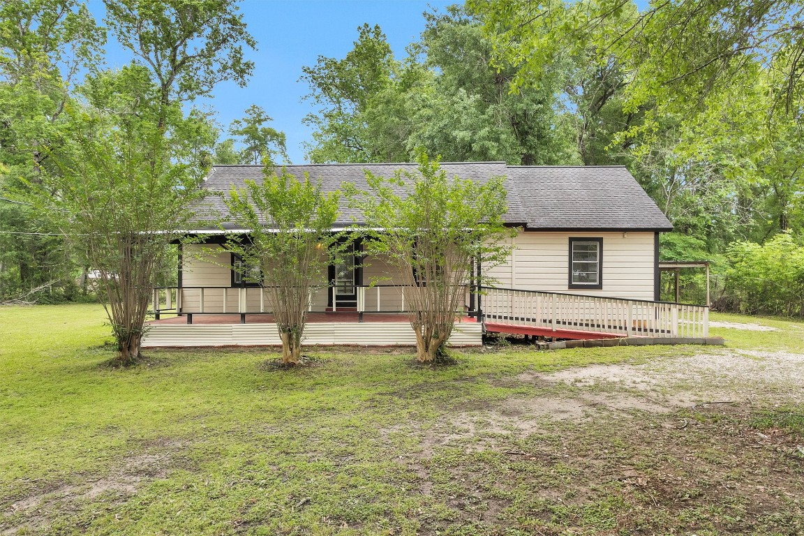 19355 Forest Lane Circle Property Photo 5