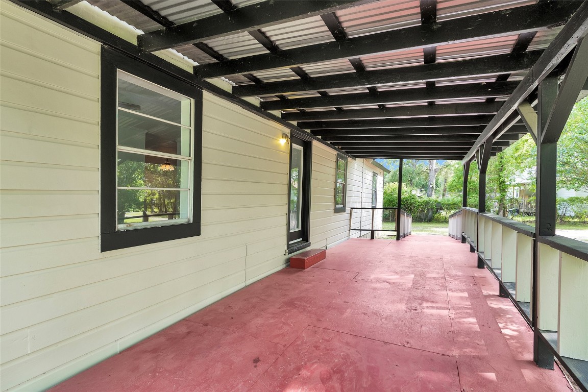 19355 Forest Lane Circle Property Photo 8