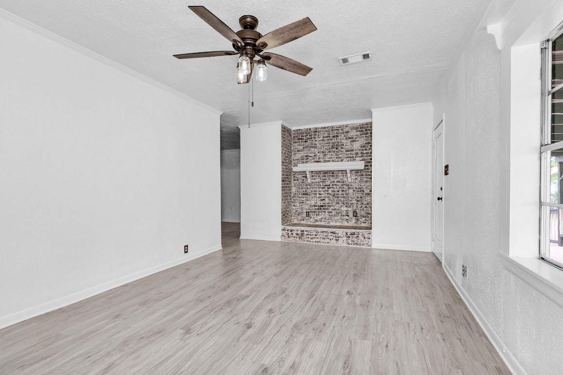 19355 Forest Lane Circle Property Photo 10