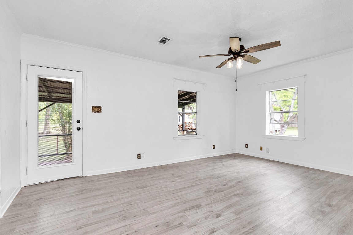 19355 Forest Lane Circle Property Photo 11