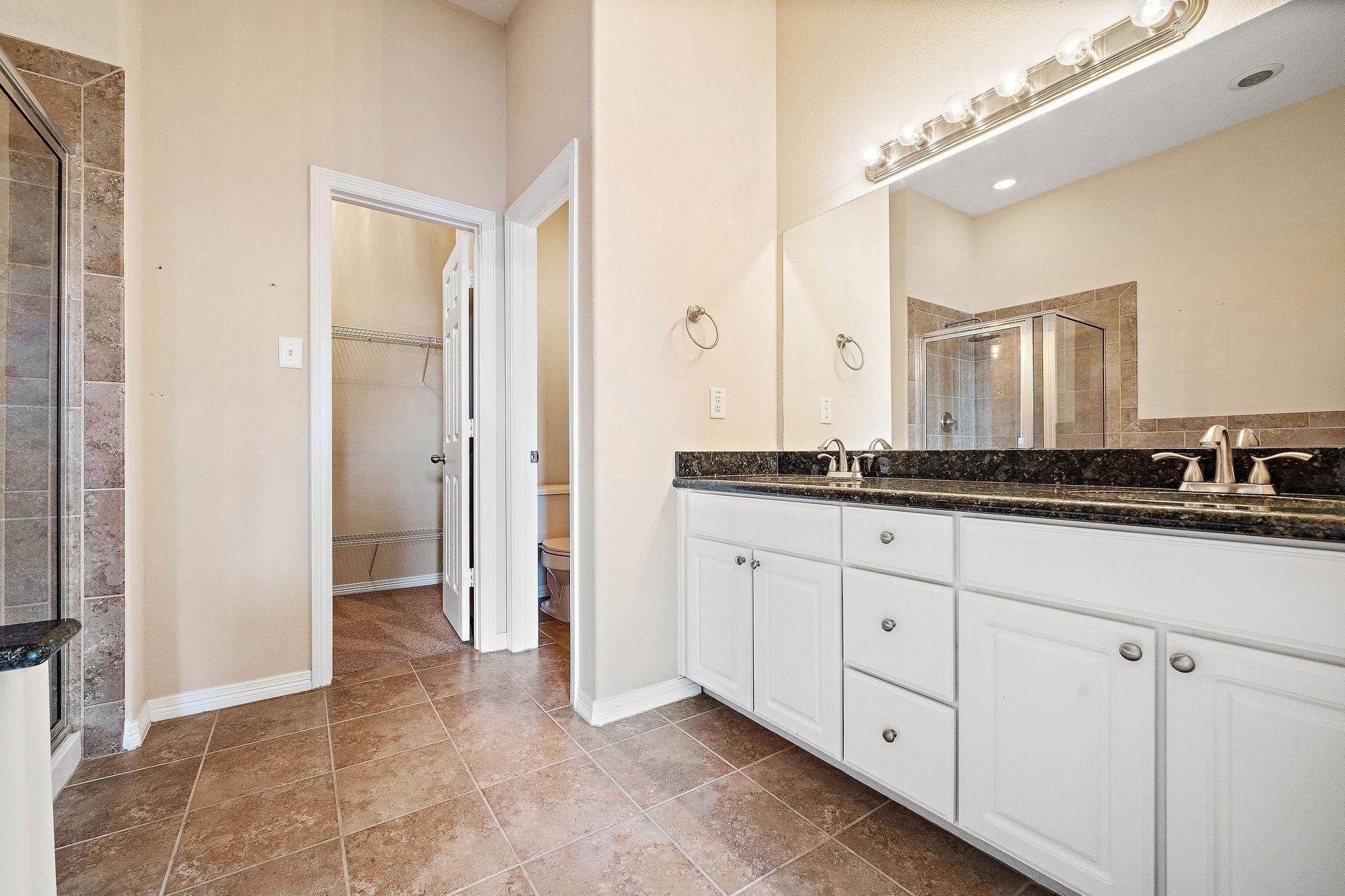 912 Sweet Pine Drive Property Photo 11