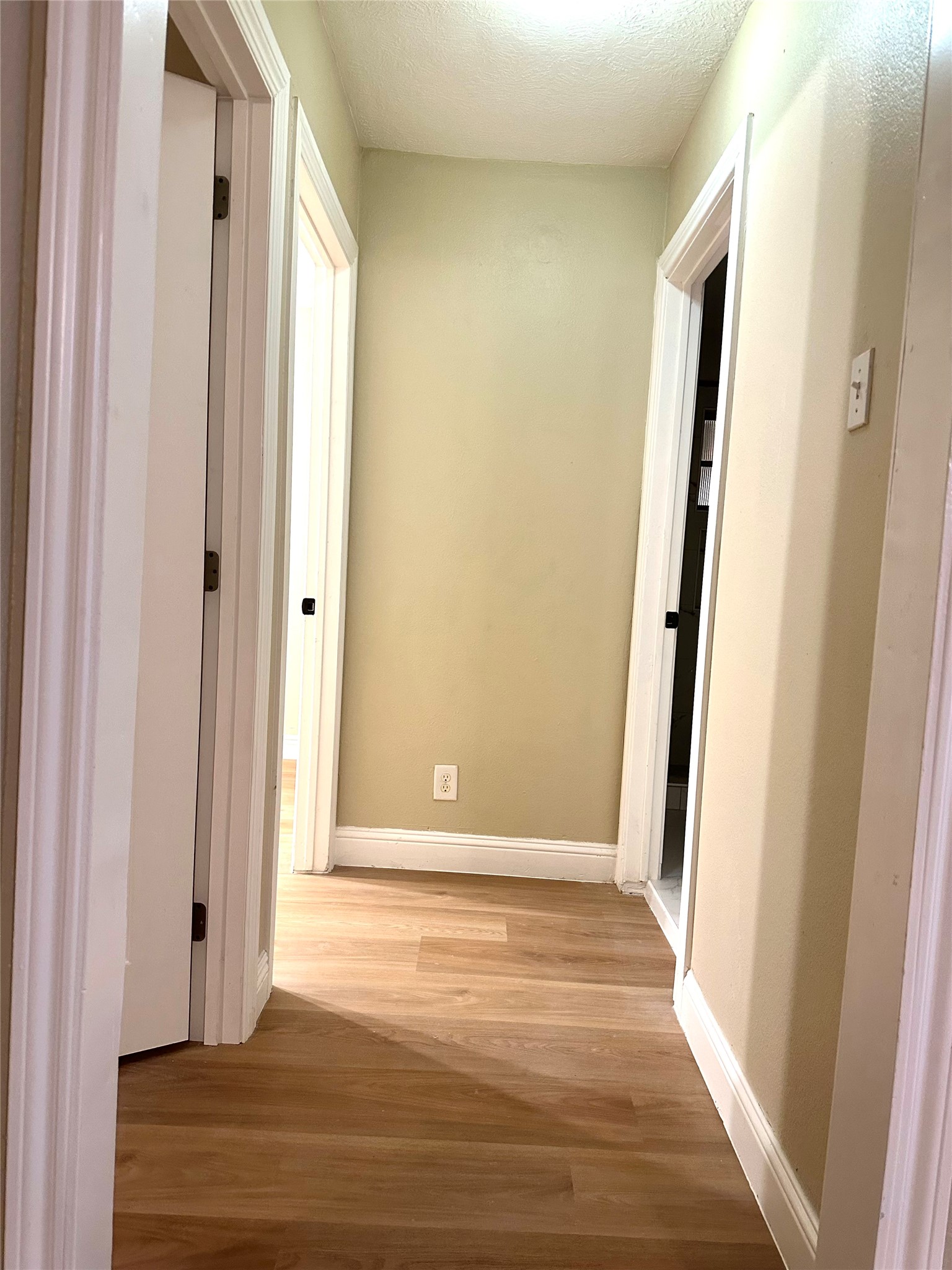 6608 Sherwood Drive Property Photo 10