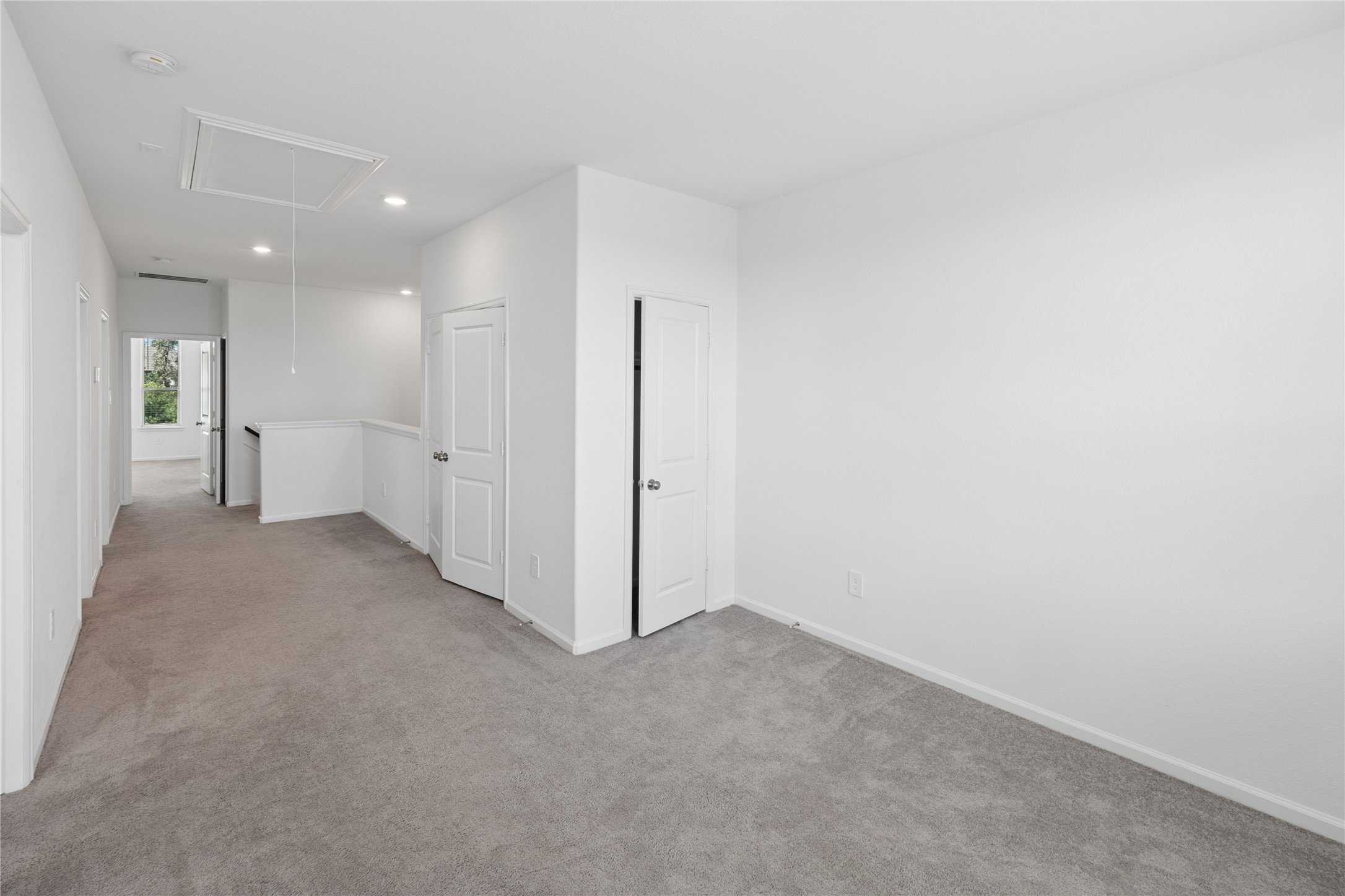 661 Royal Arch Drive Property Photo 15