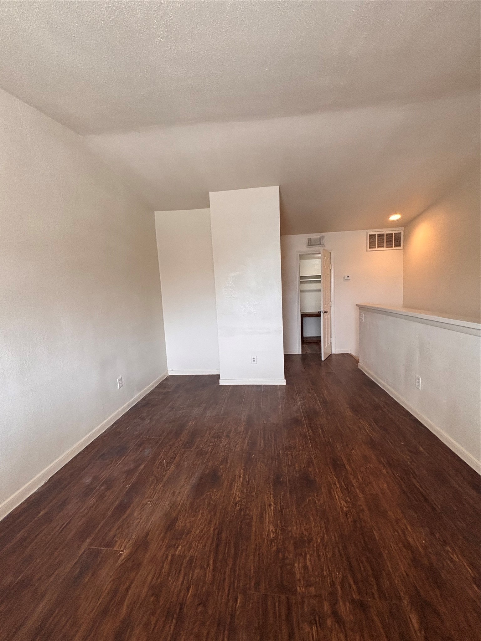 2110 Wilcrest Drive 123 Property Photo 18