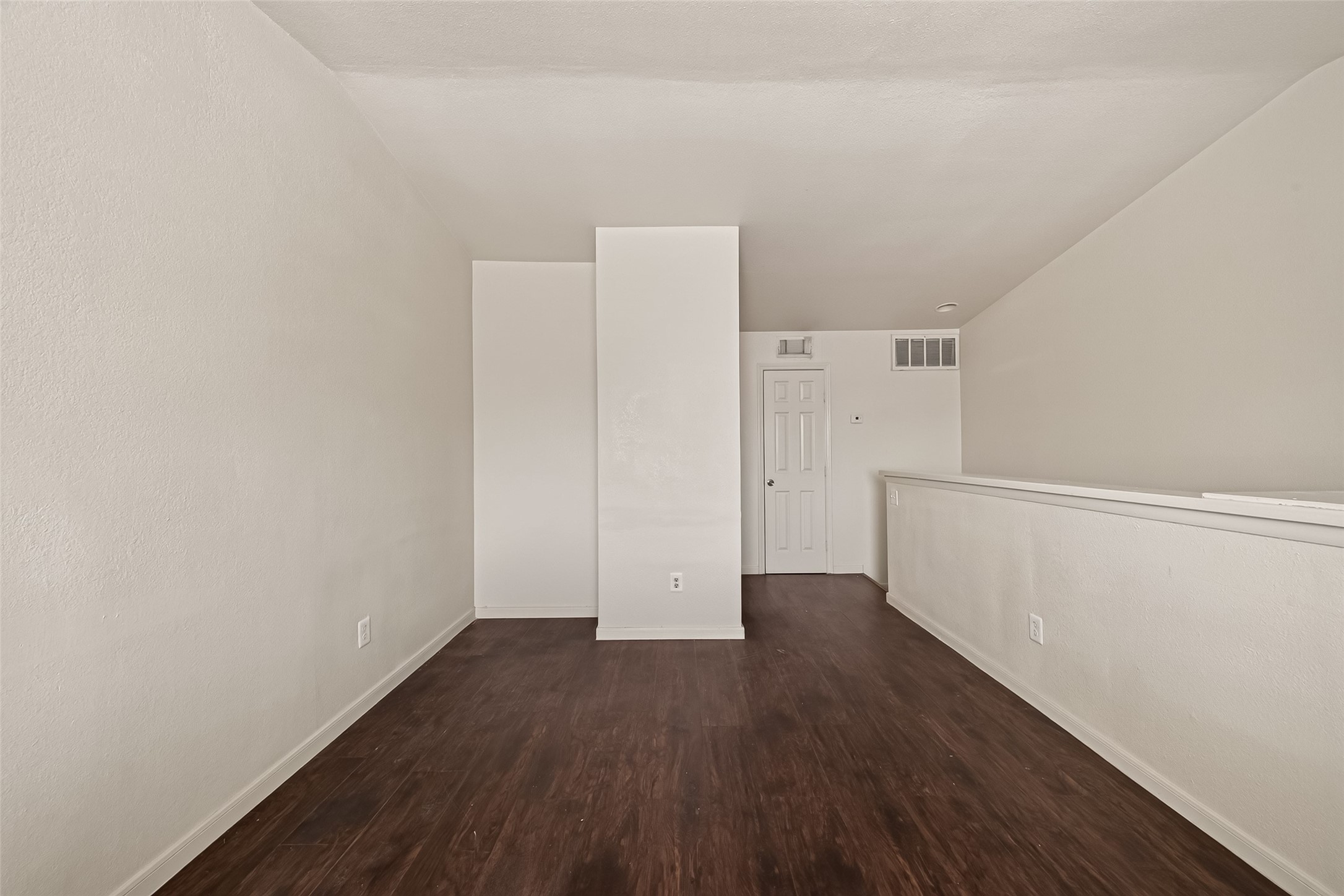 2110 Wilcrest Drive 123 Property Photo 26