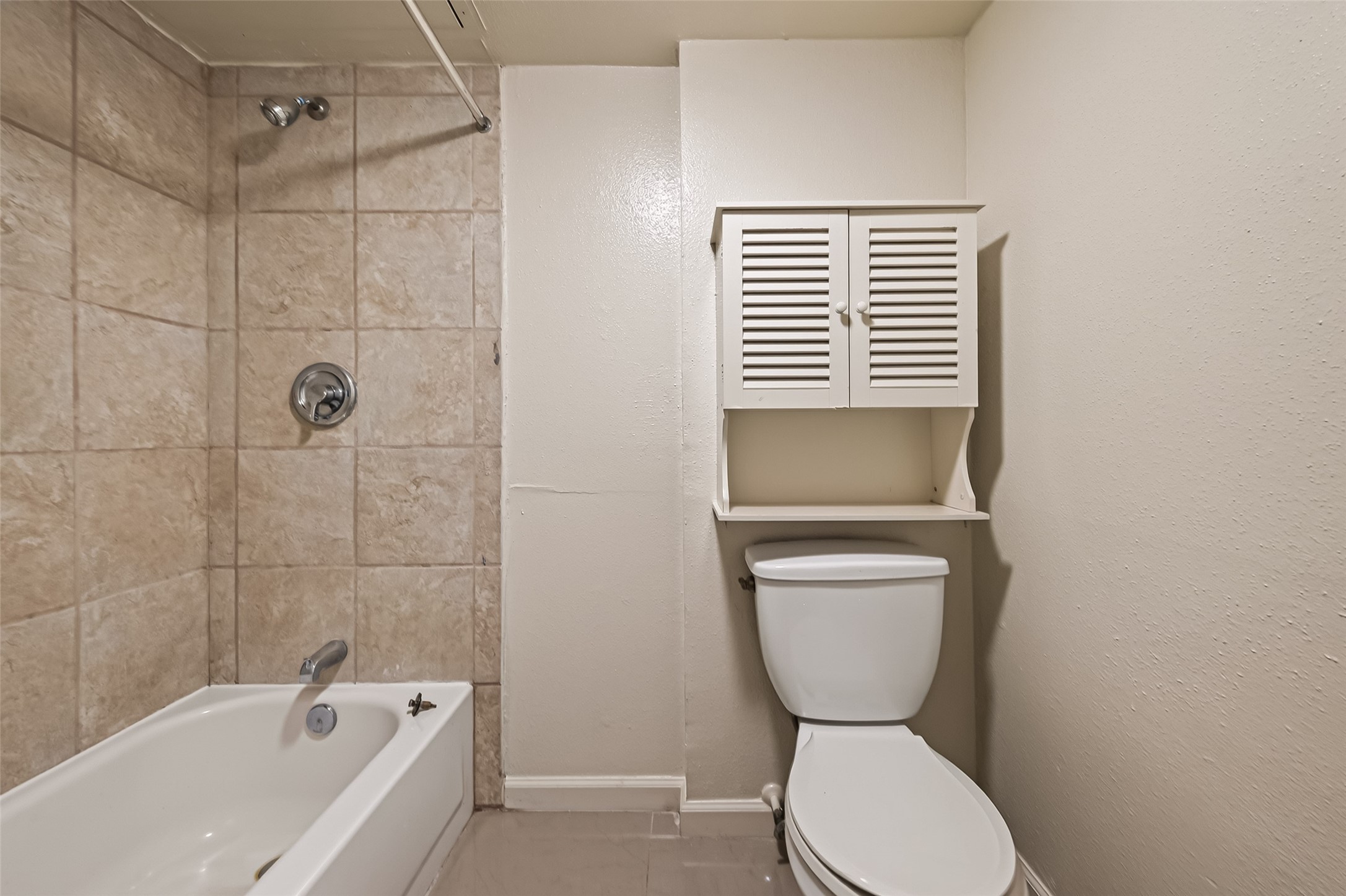 2110 Wilcrest Drive 123 Property Photo 30