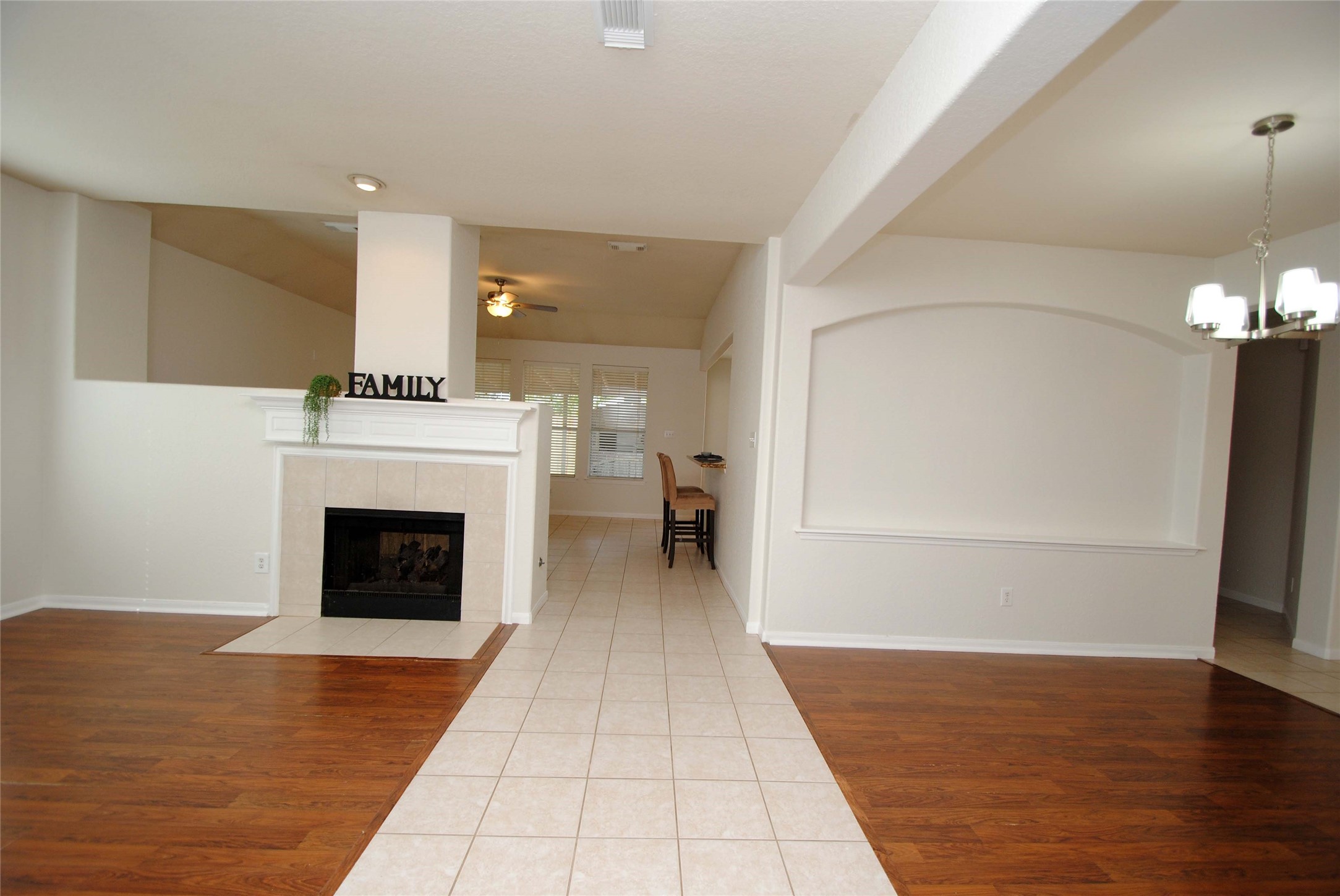 10519 Village Lake Drive Property Photo 11