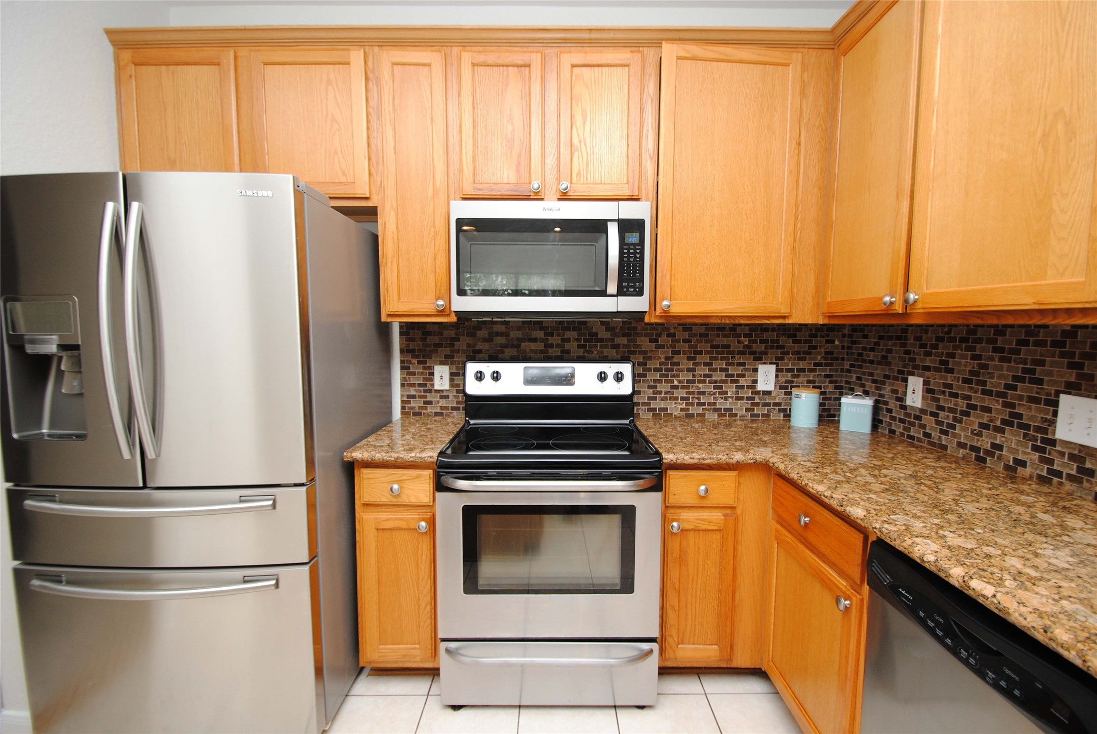 10519 Village Lake Drive Property Photo 17