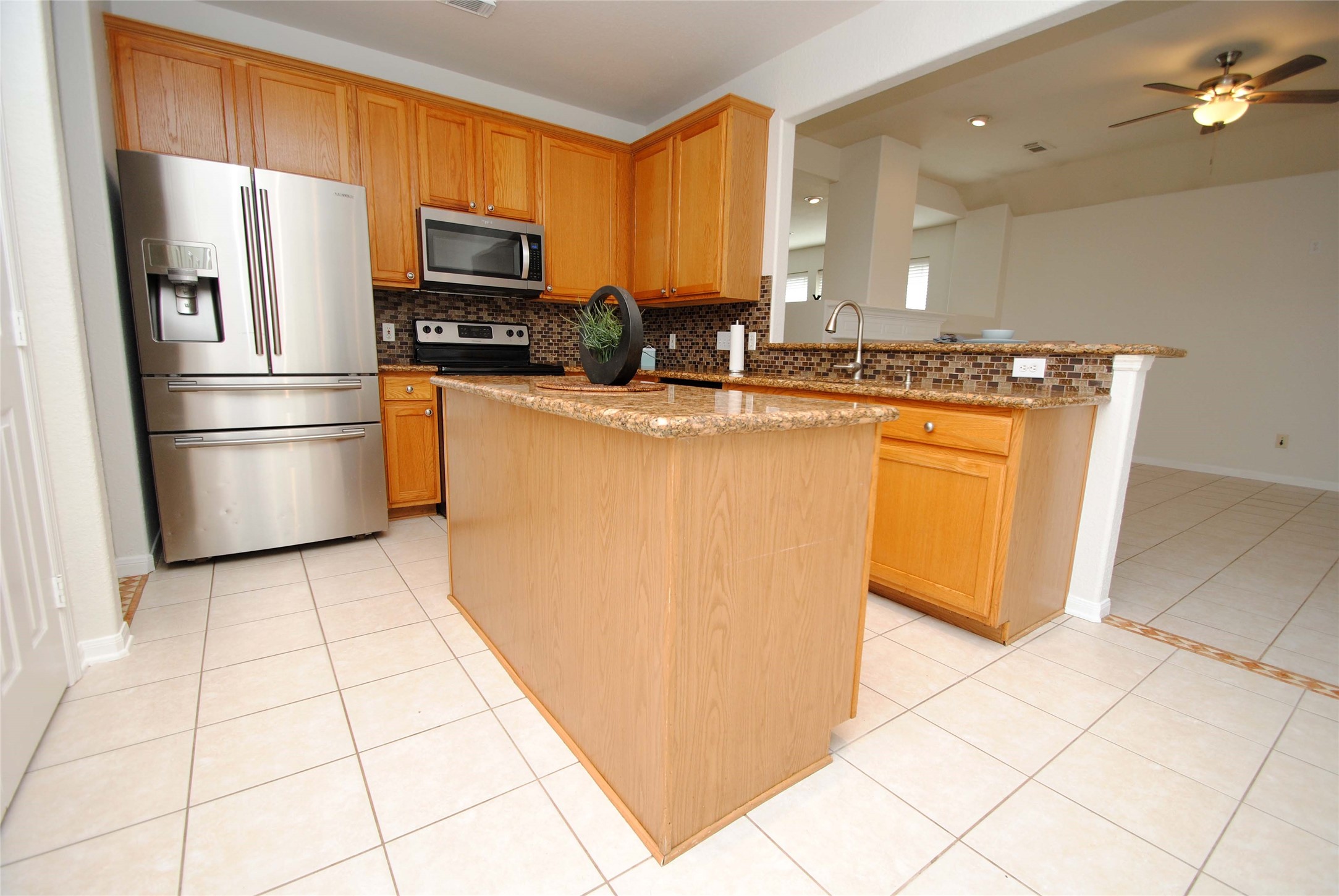 10519 Village Lake Drive Property Photo 23
