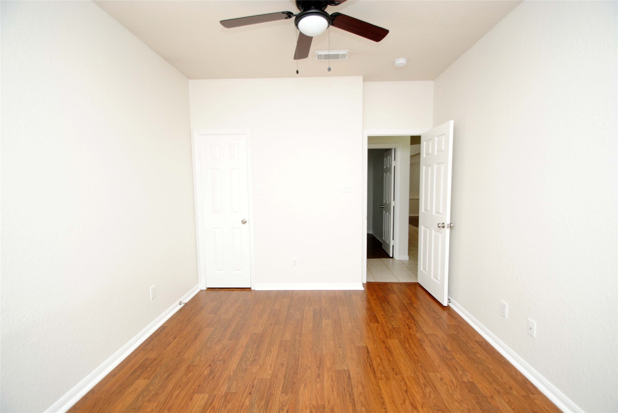 10519 Village Lake Drive Property Photo 38