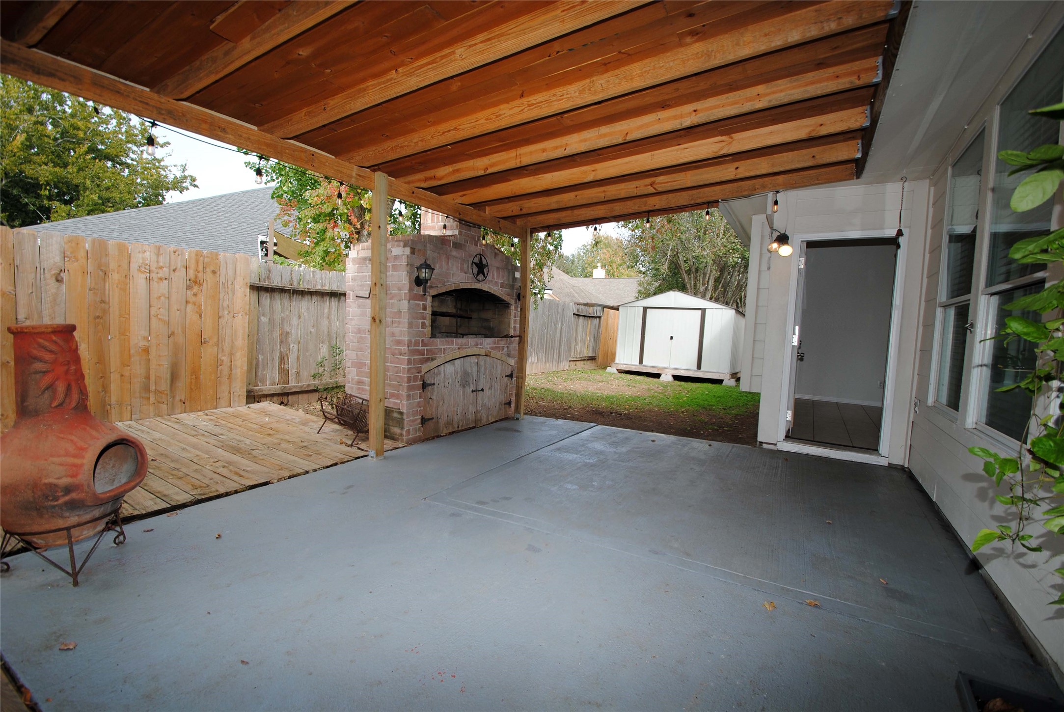 10519 Village Lake Drive Property Photo 40