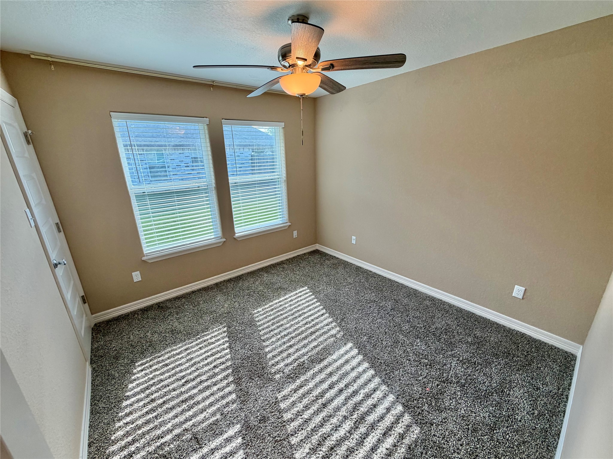 62 Nelson Court Property Photo 14