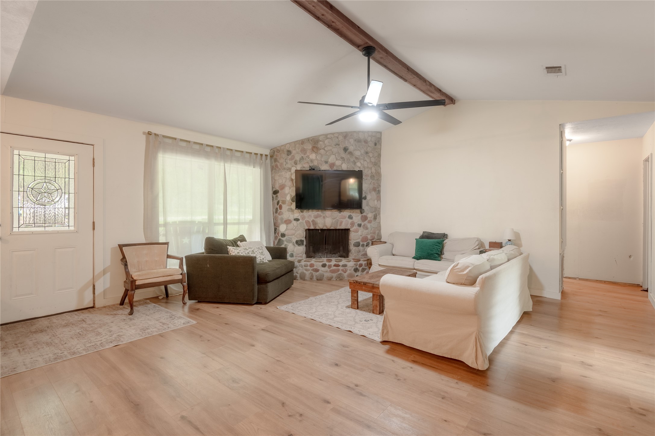 347 Shelby Property Photo 7