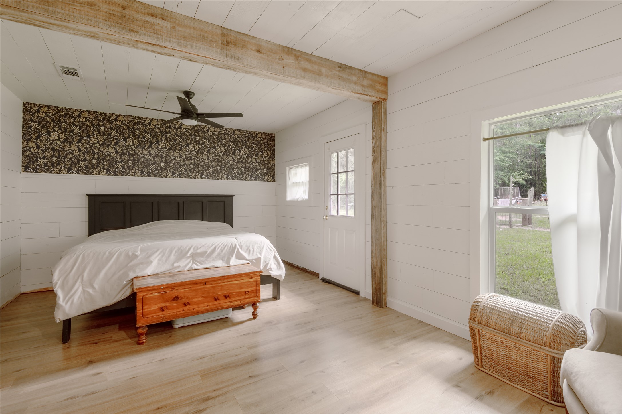 347 Shelby Property Photo 21