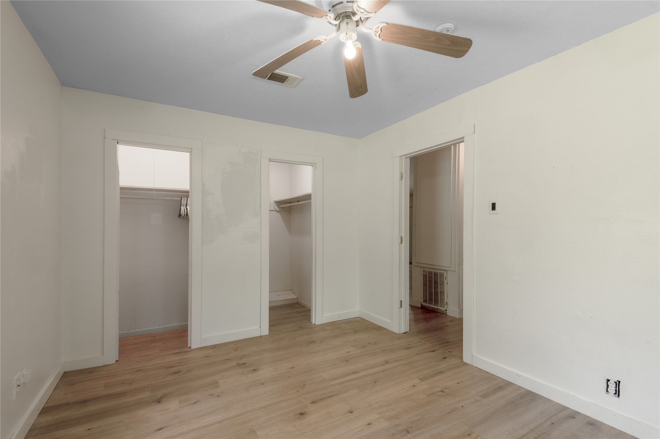 347 Shelby Property Photo 40
