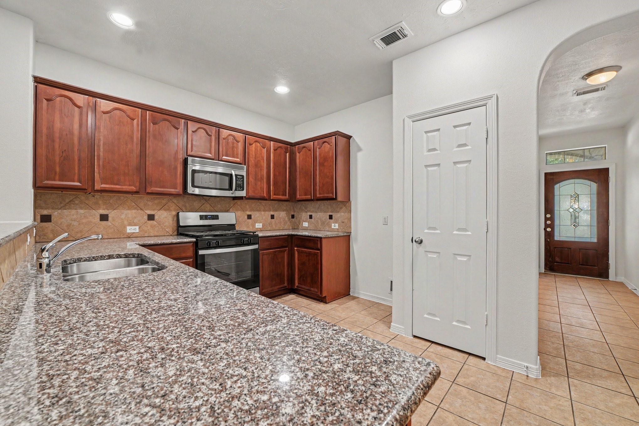 20176 Bitter Root Drive Property Photo 11