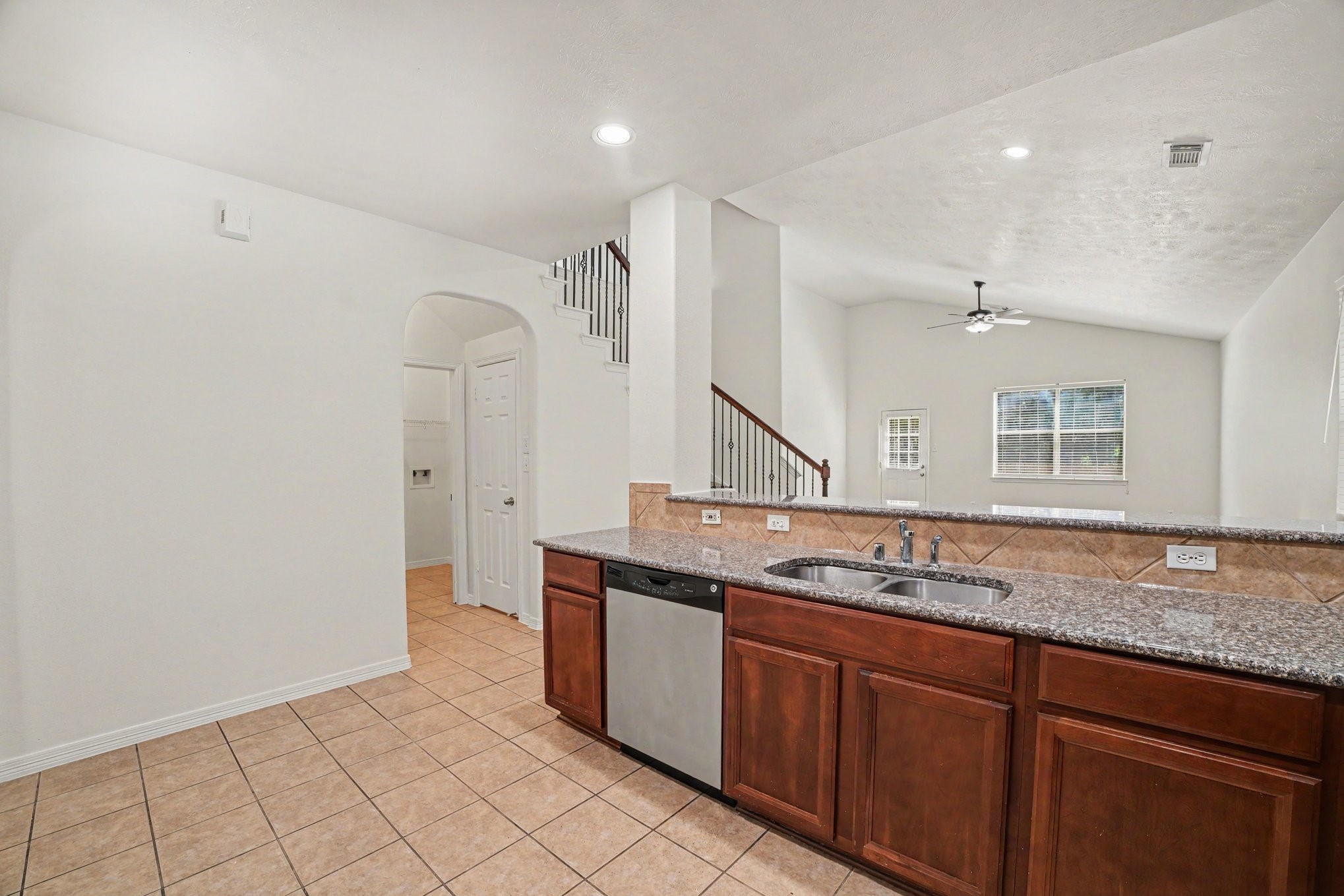 20176 Bitter Root Drive Property Photo 12