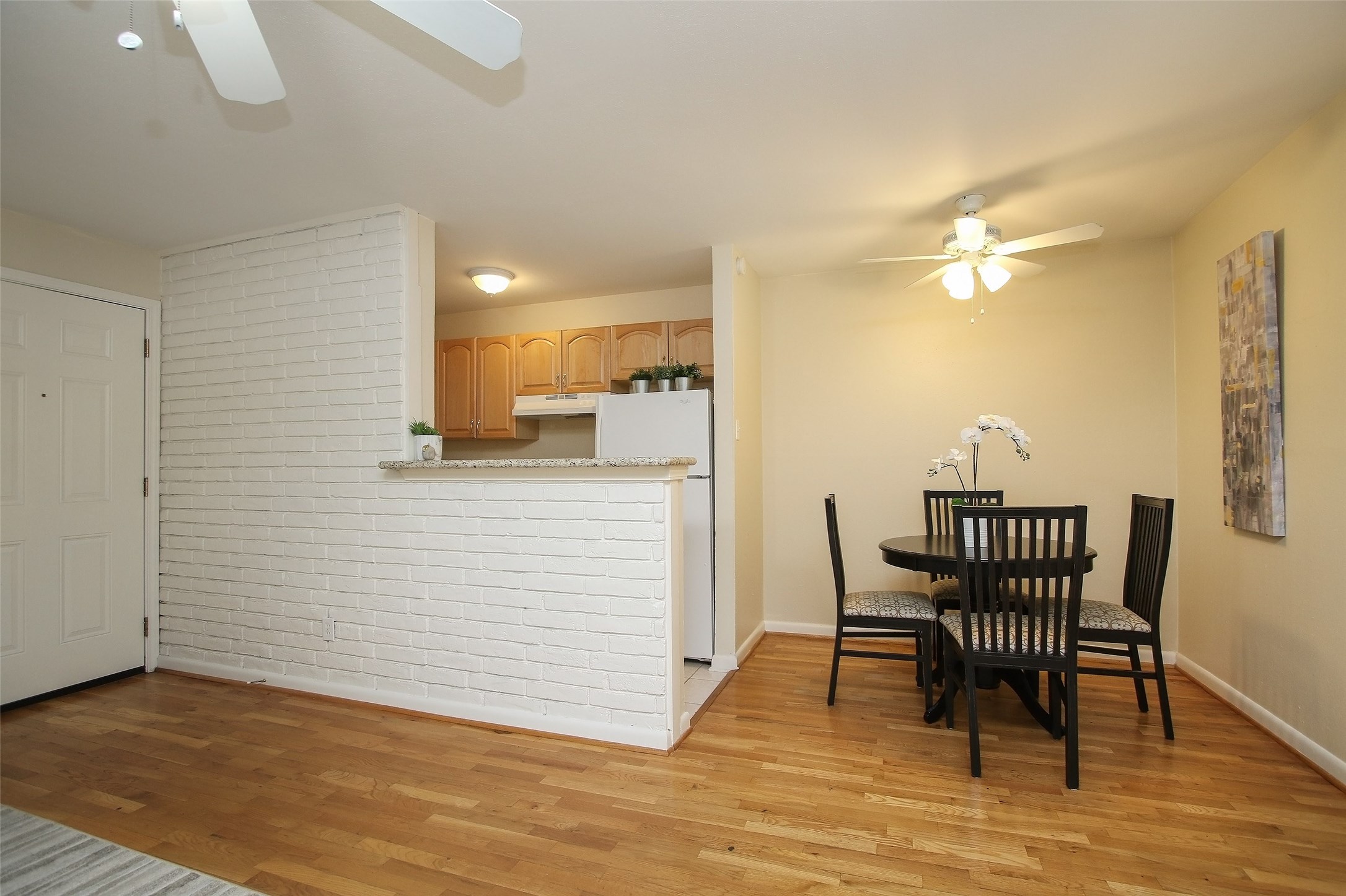 2212 Morse 4 Property Photo 10