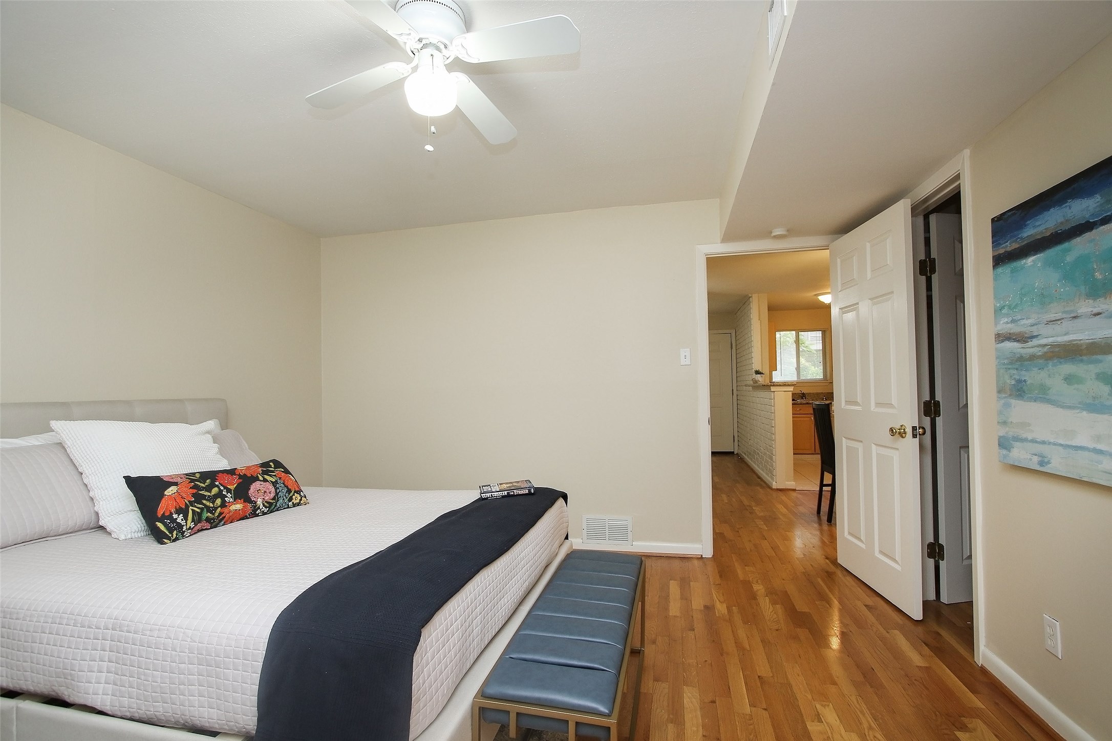 2212 Morse 4 Property Photo 12