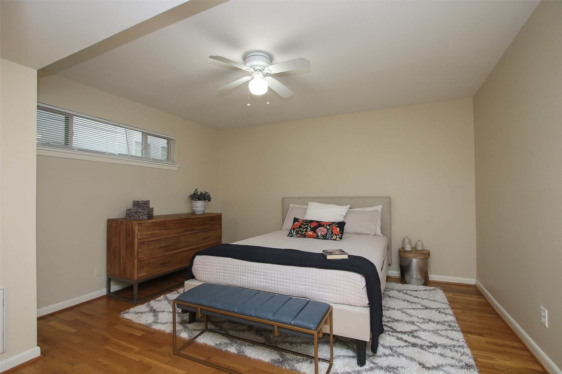 2212 Morse 4 Property Photo 14