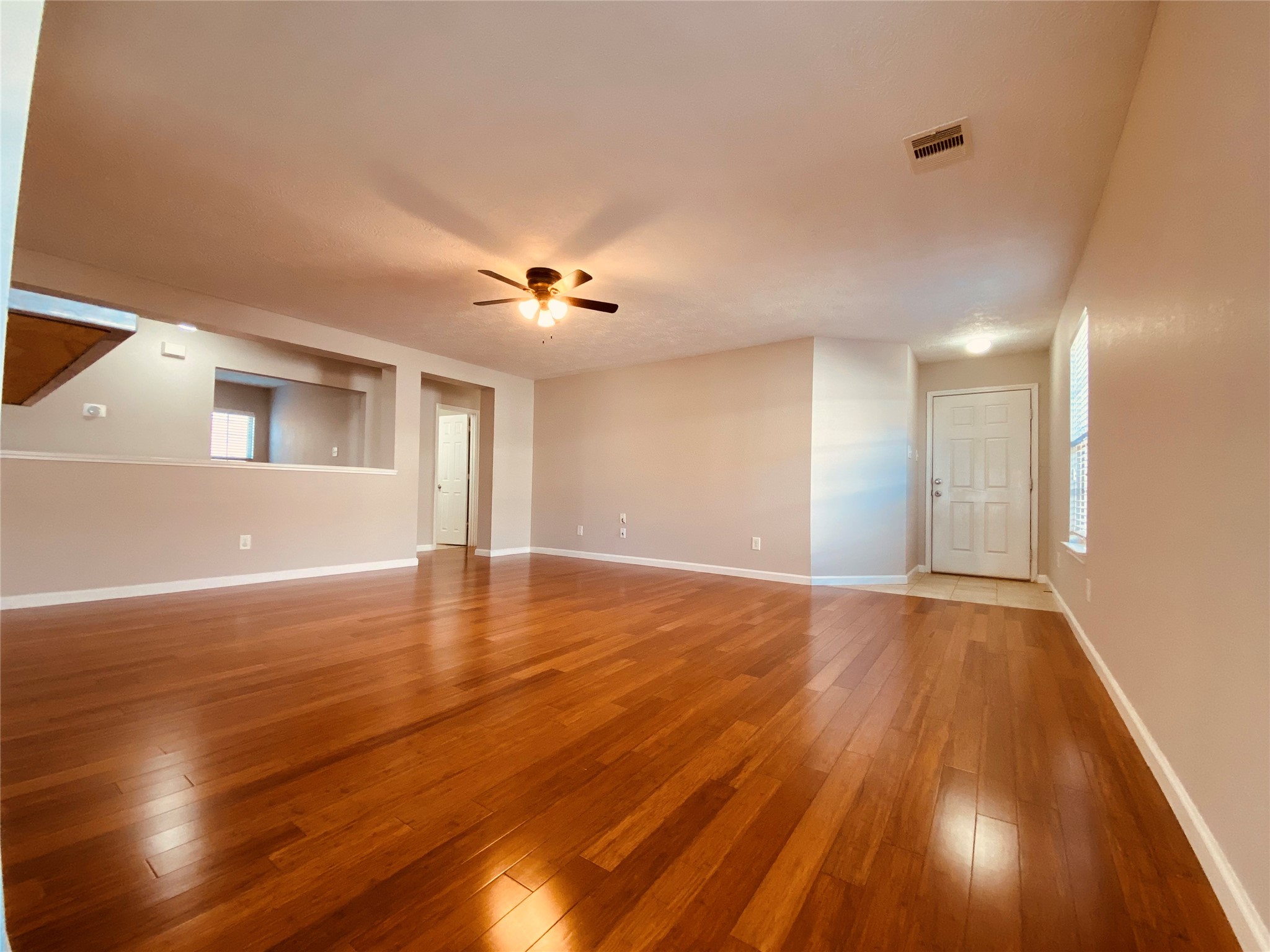 29206 Legends Valley Drive Property Photo 6
