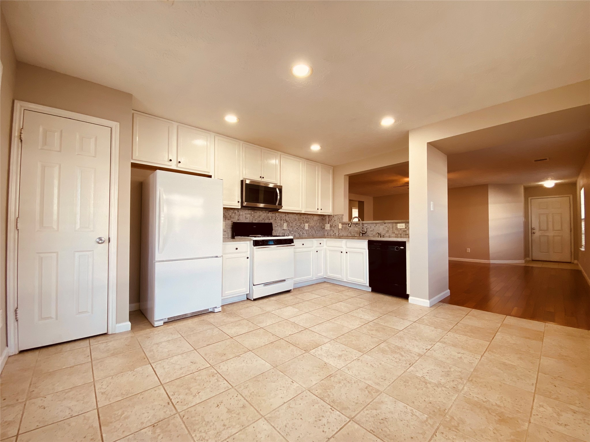 29206 Legends Valley Drive Property Photo 7