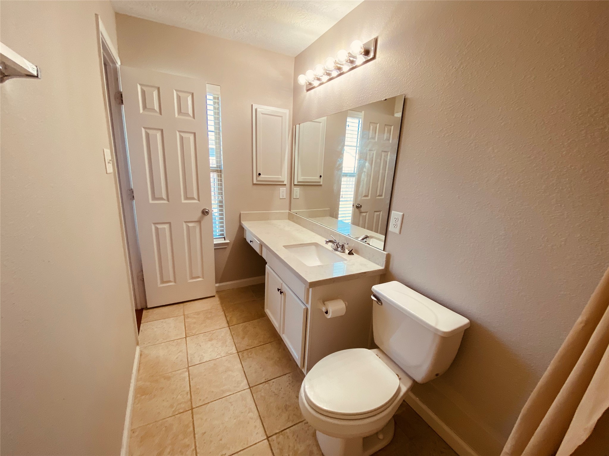 29206 Legends Valley Drive Property Photo 13