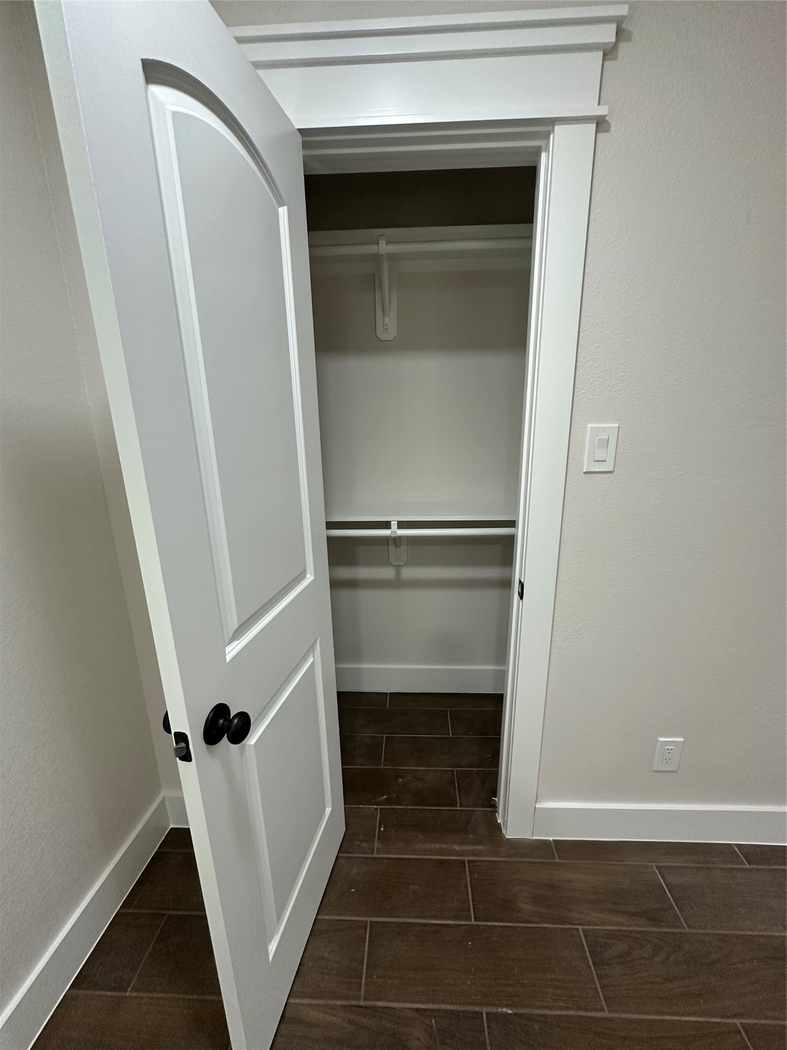 5924 Honeysuckle Drive Property Photo 16