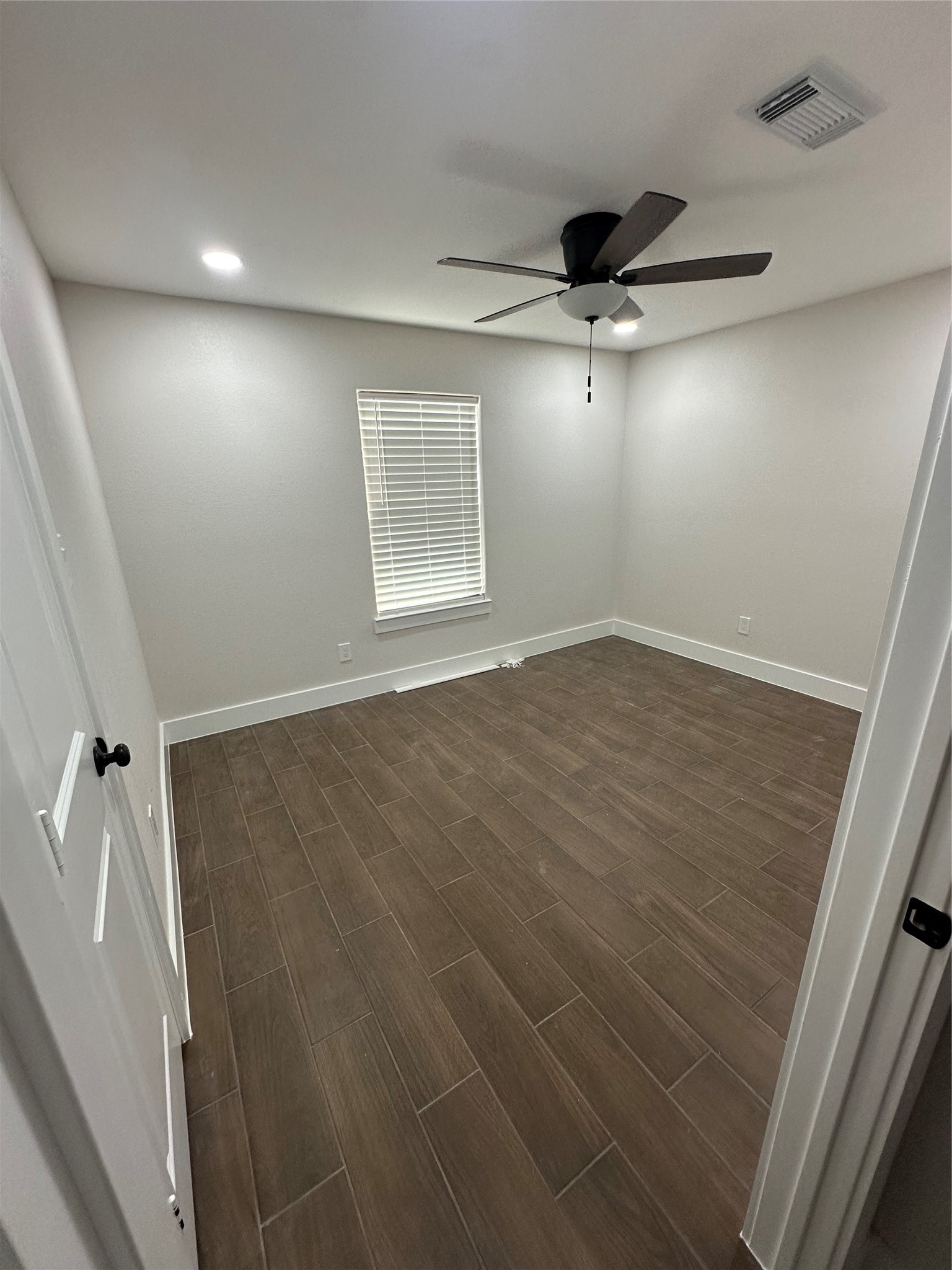 5924 Honeysuckle Drive Property Photo 25