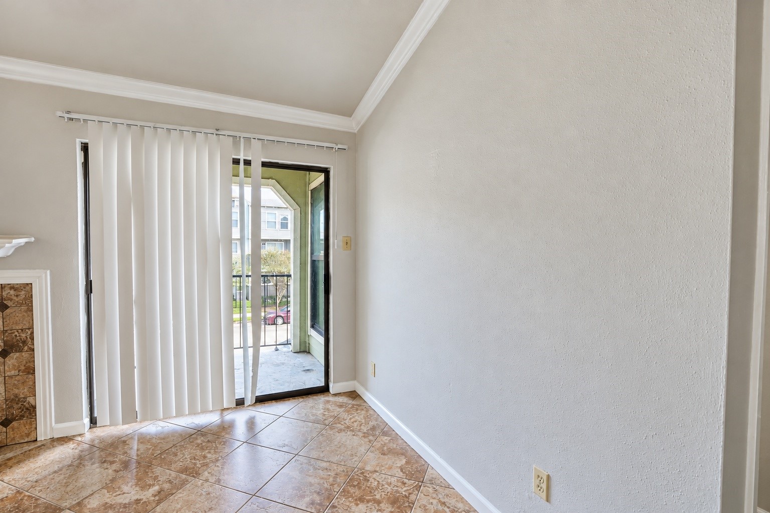 6602 Harbor Town Drive 304 Property Photo 11