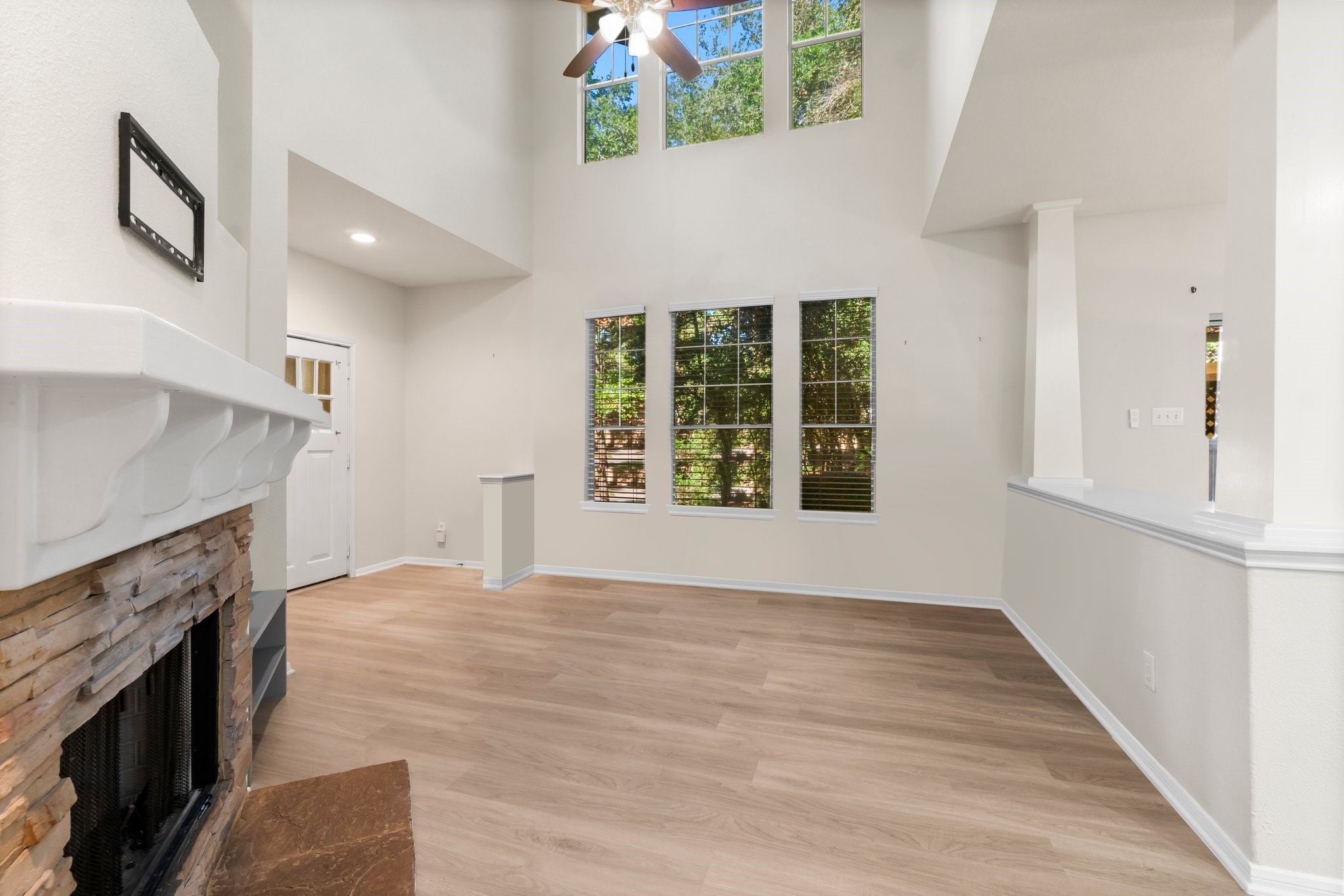 75 Scarlet Woods Court Property Photo 6