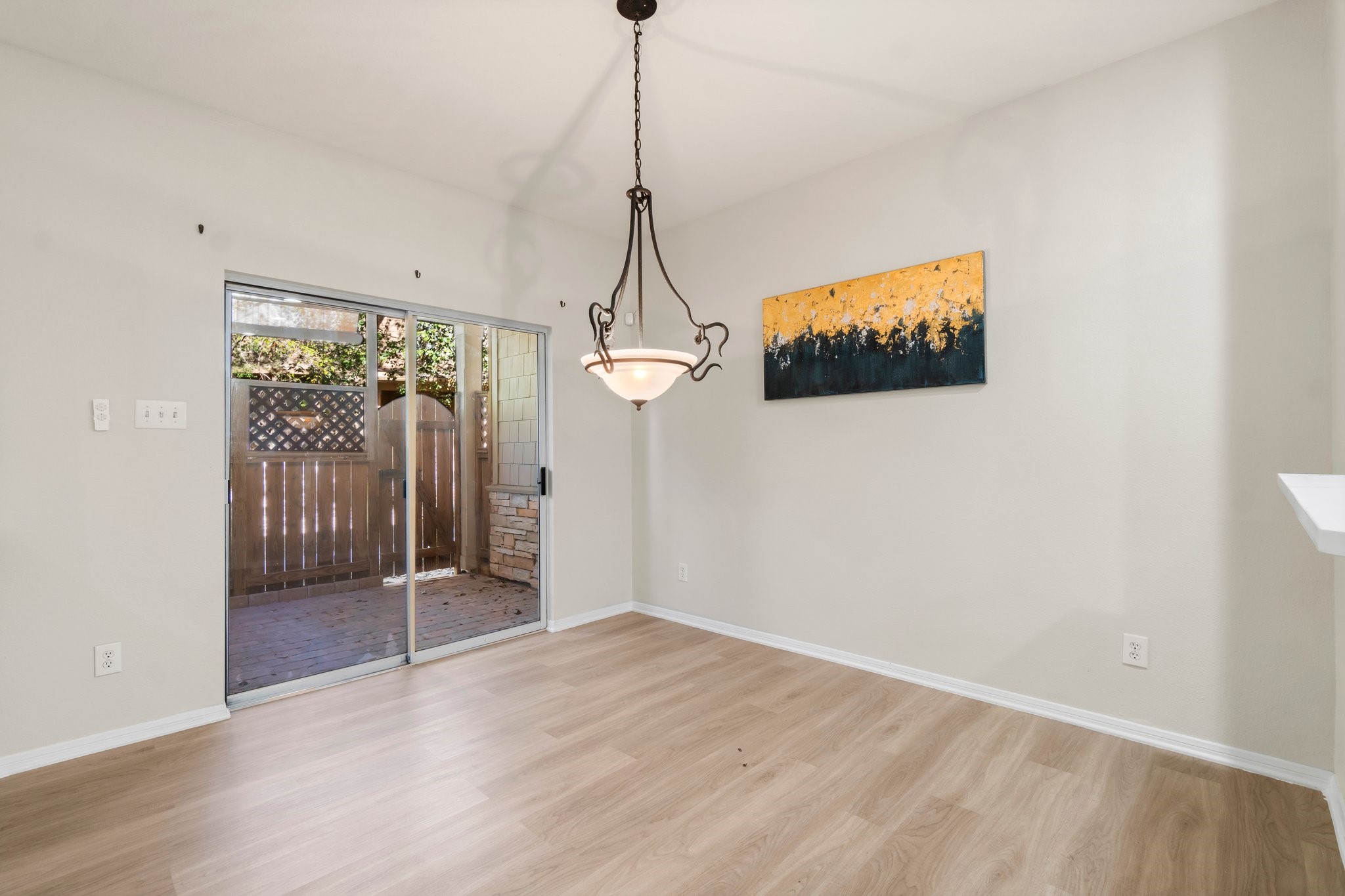 75 Scarlet Woods Court Property Photo 7