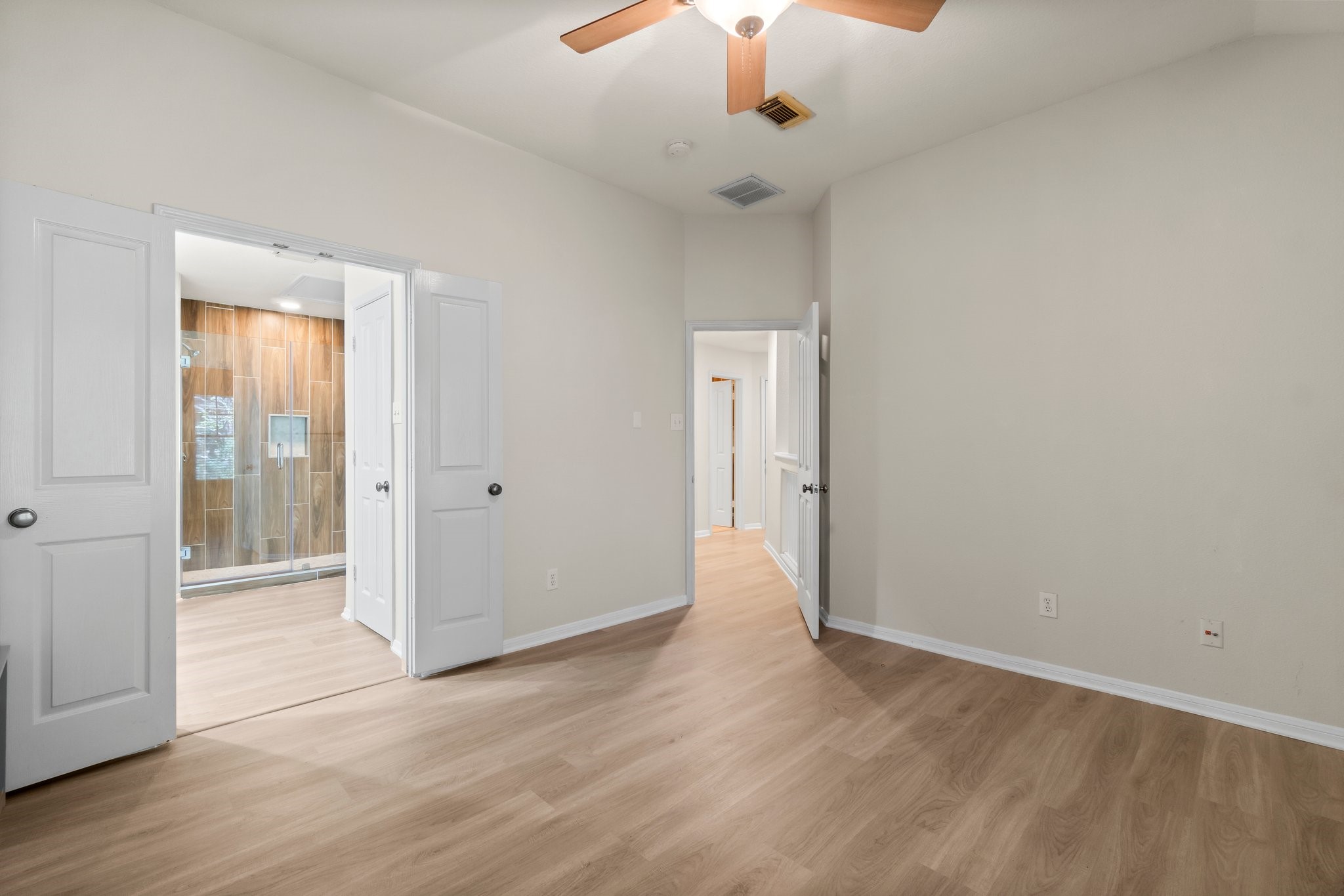 75 Scarlet Woods Court Property Photo 15