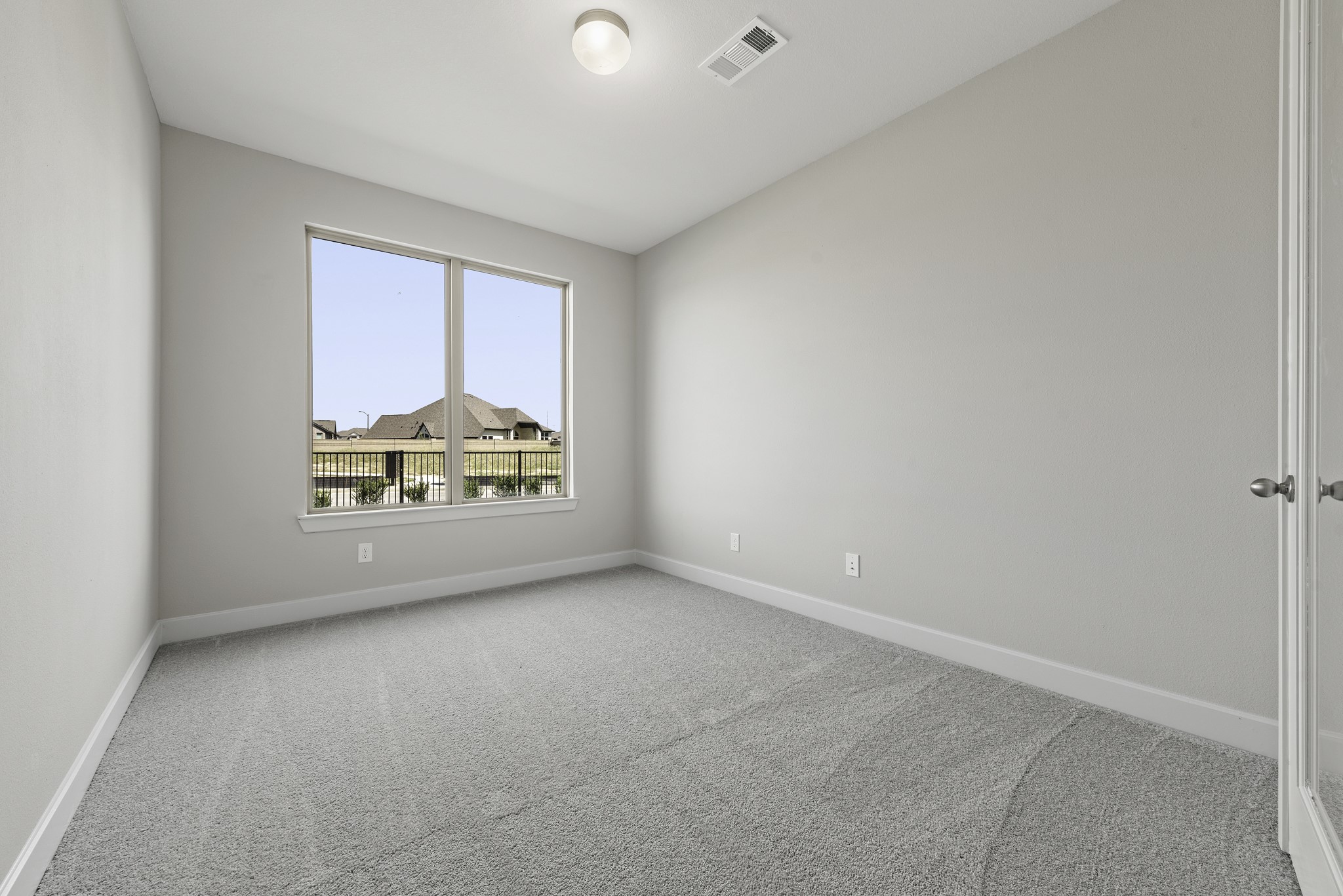 10622 Dina Yellow Drive Property Photo 21
