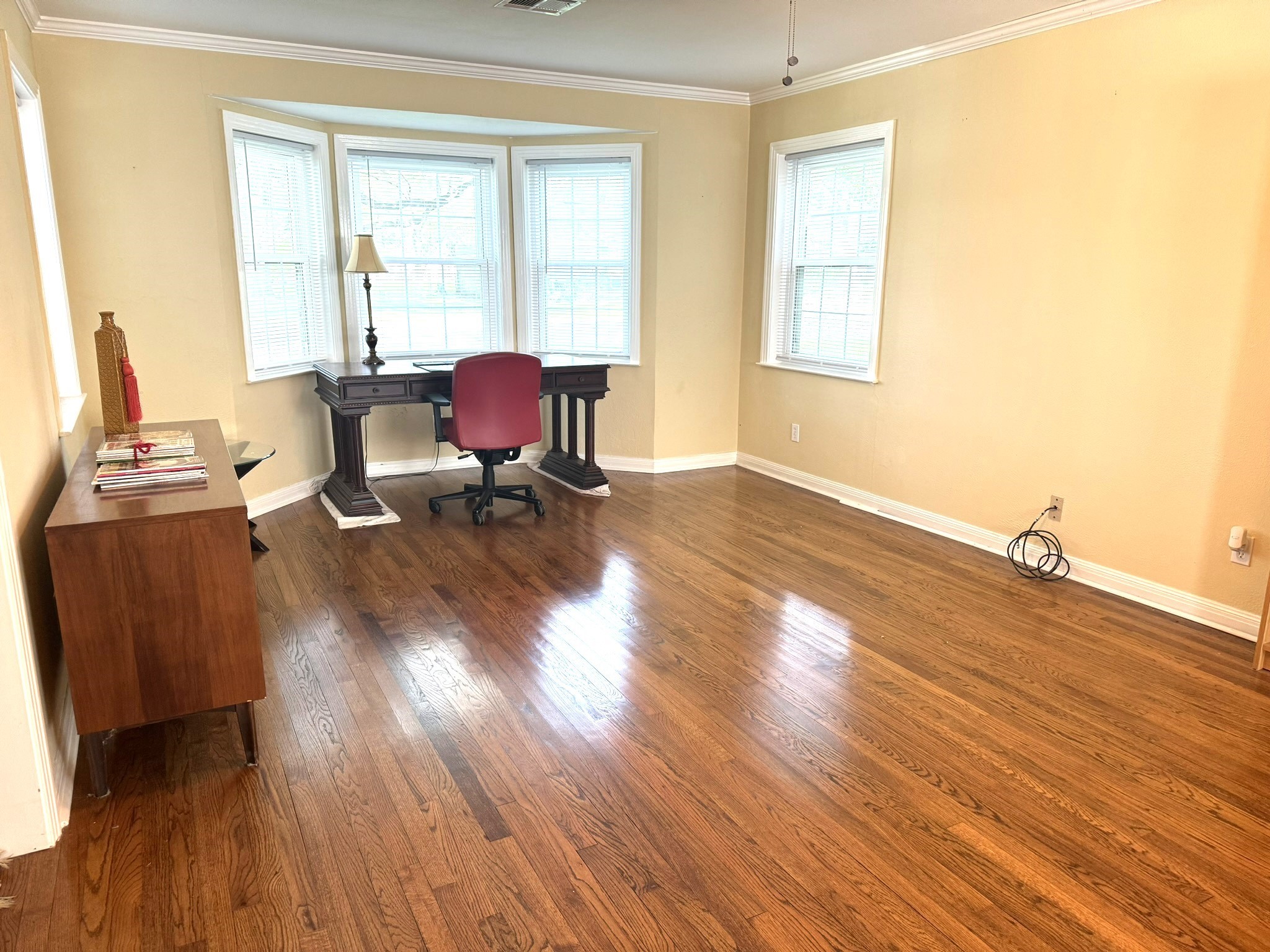 1315 N Fulton Street Property Photo 10