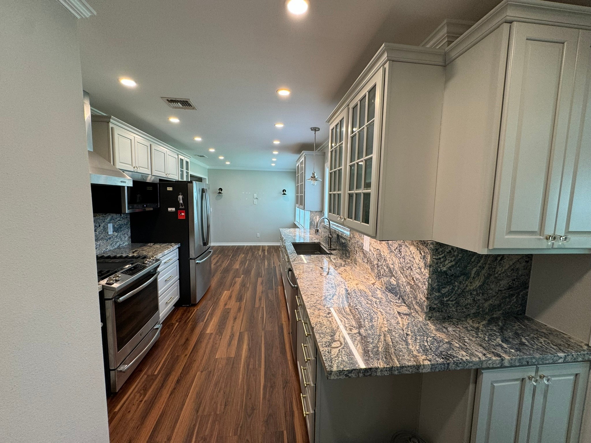 1315 N Fulton Street Property Photo 19