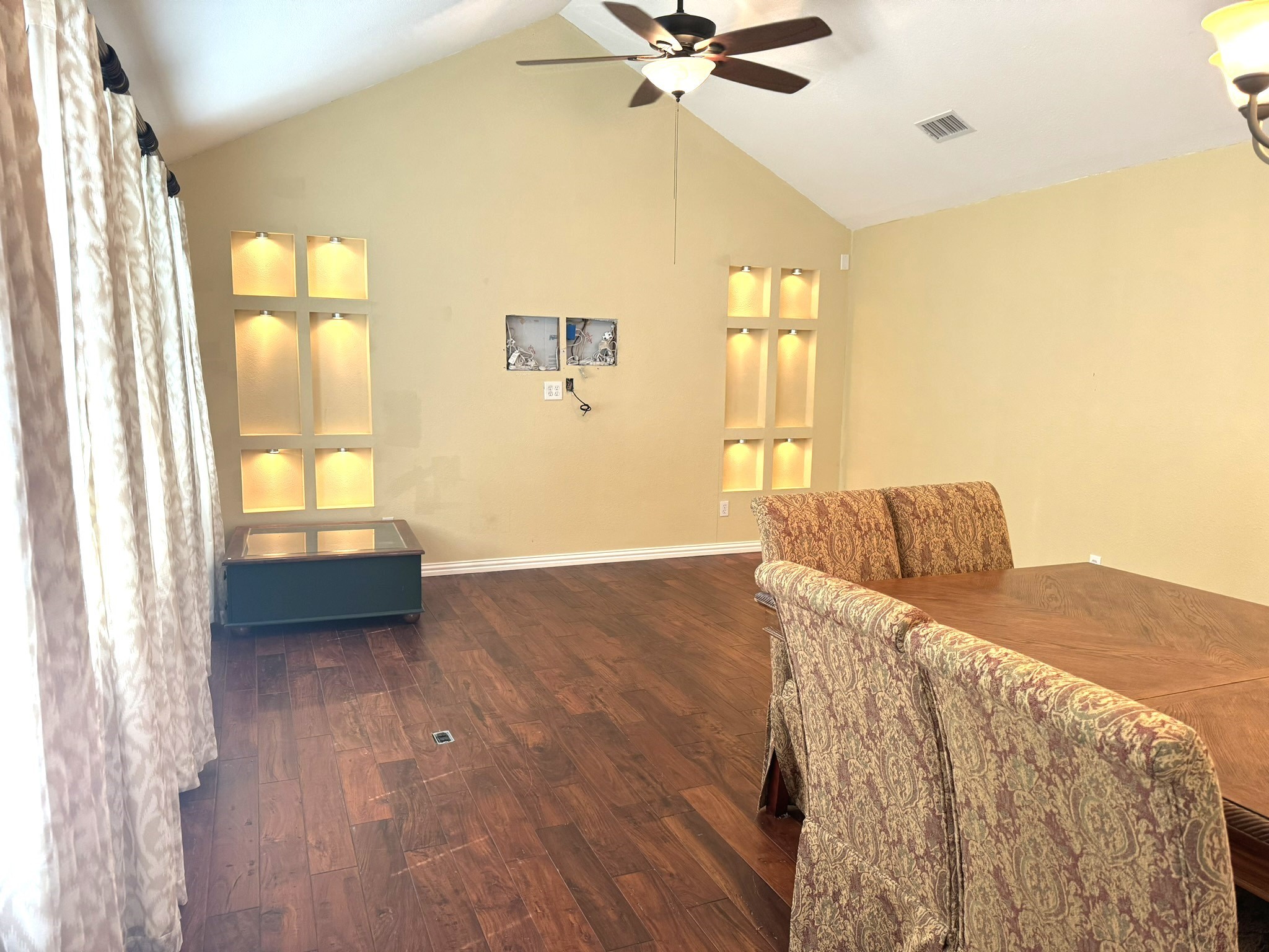 1315 N Fulton Street Property Photo 20